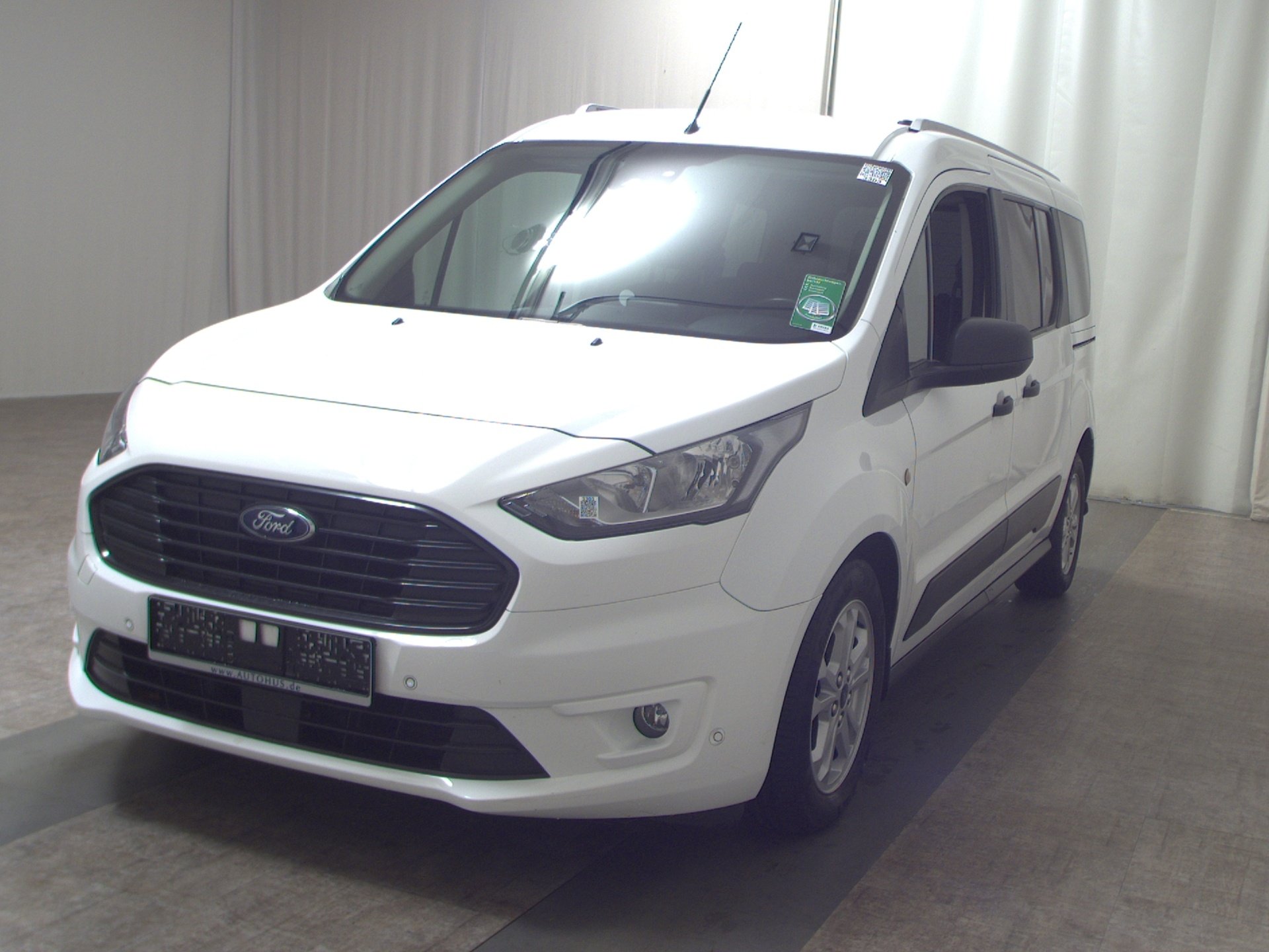 Ford Grand Tourneo Connect 1.5 EB Trend Navi RfK AHK 2