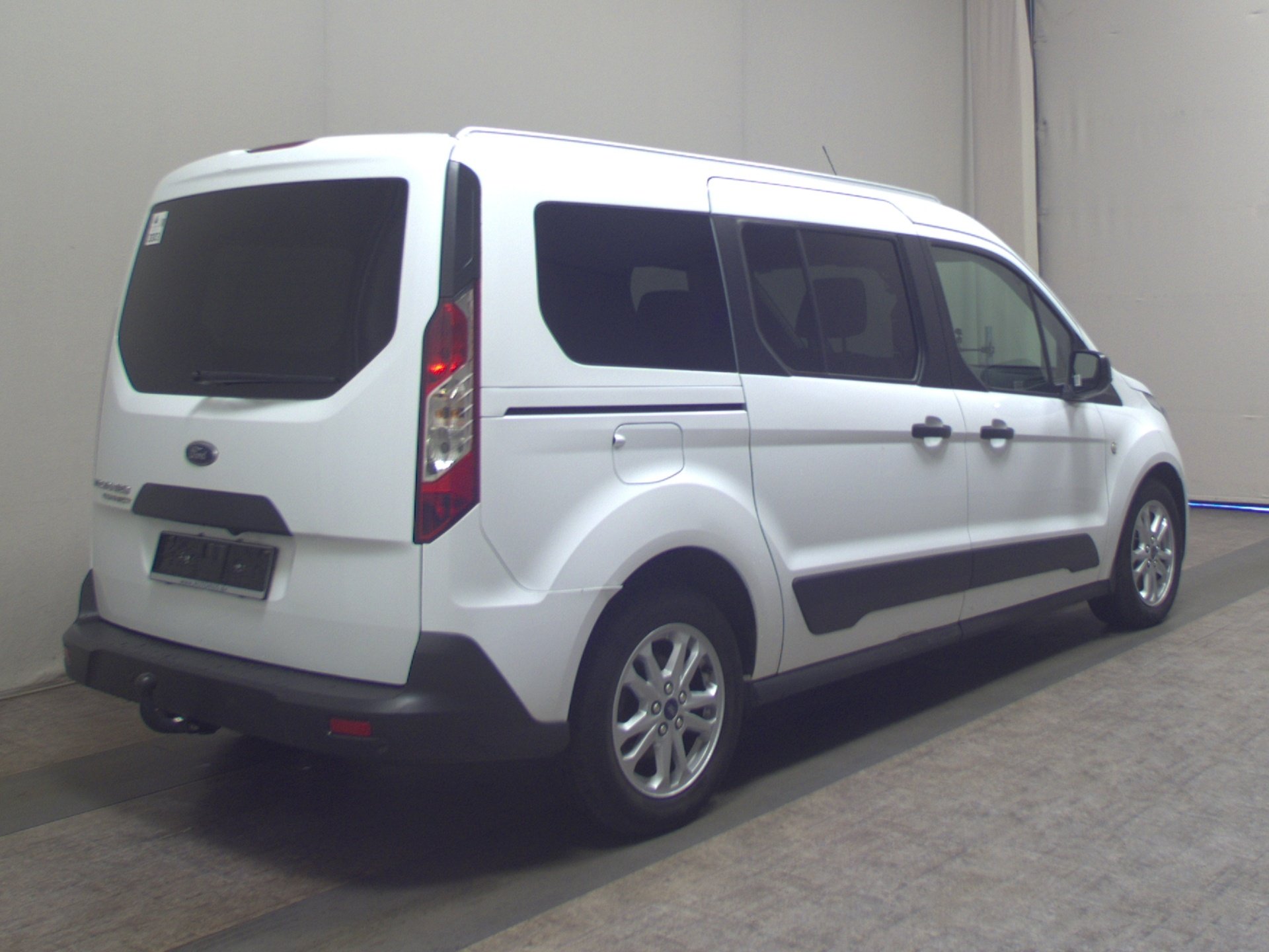 Ford Grand Tourneo Connect 1.5 EB Trend Navi RfK AHK 4