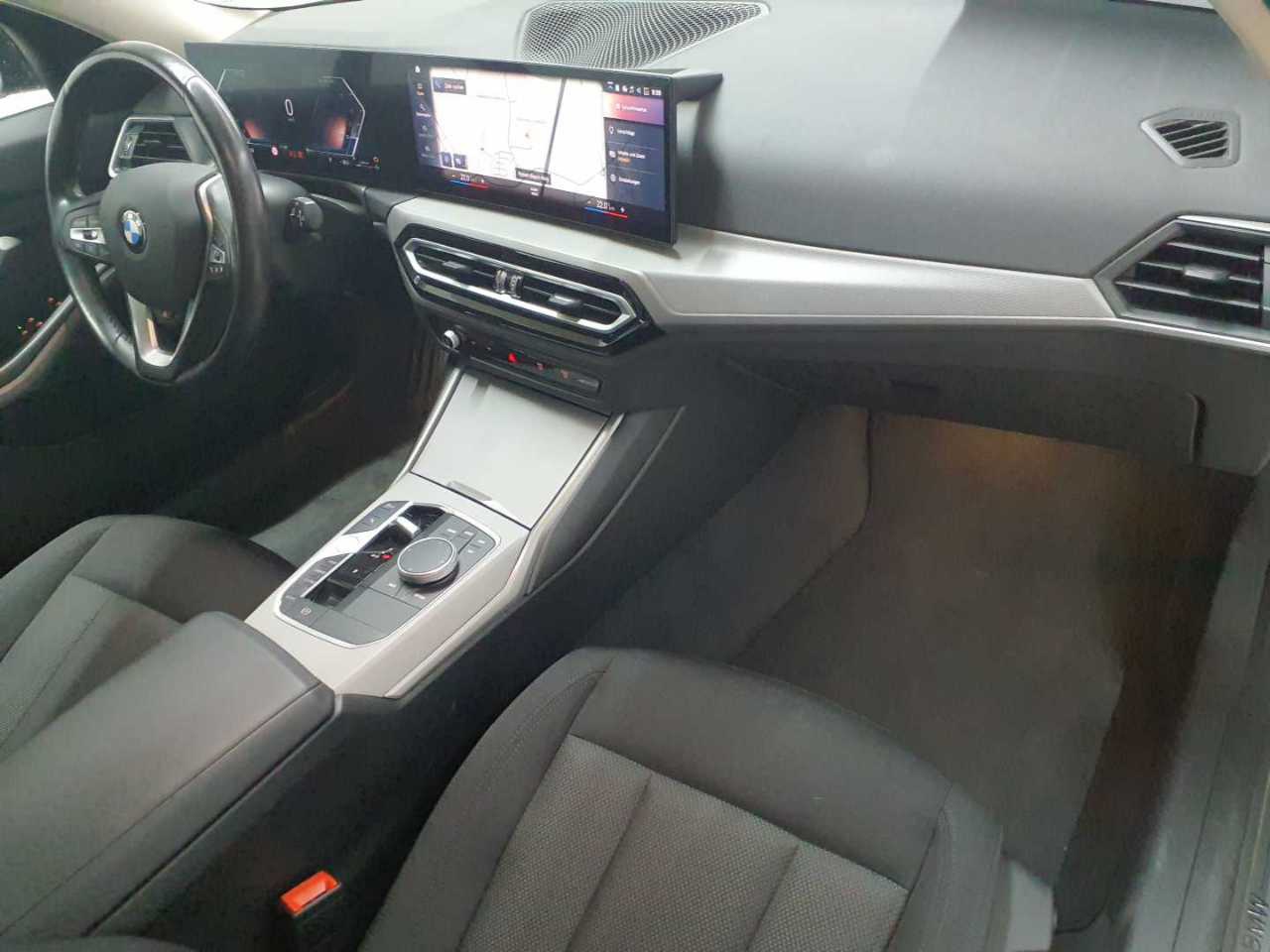 BMW 320dA xDr M-Sport NAVI LED SHZ PDC 7