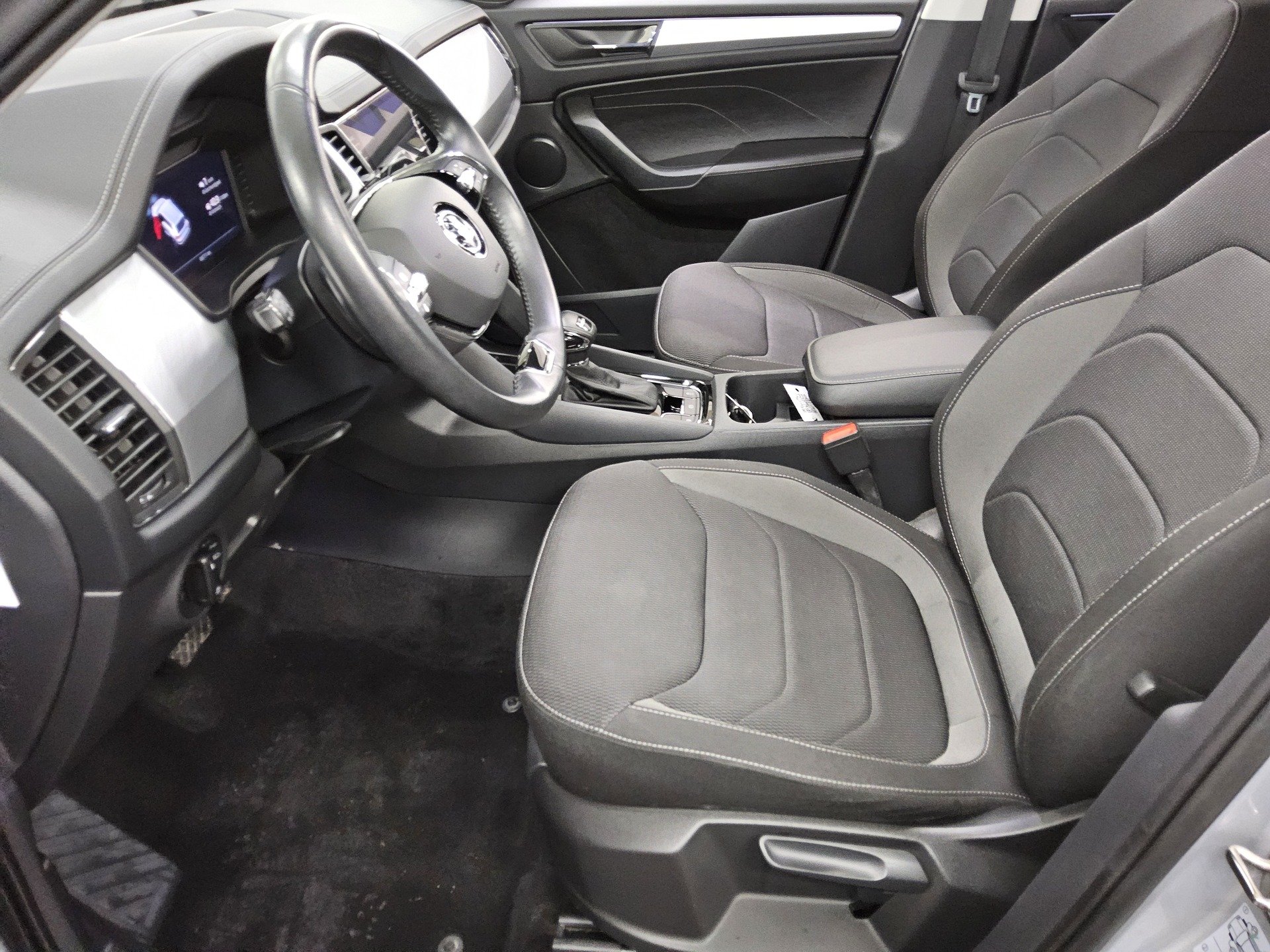 Skoda Kodiaq 2.0 TDI Ambition Navi vc Pano LED 4xSHZ 9