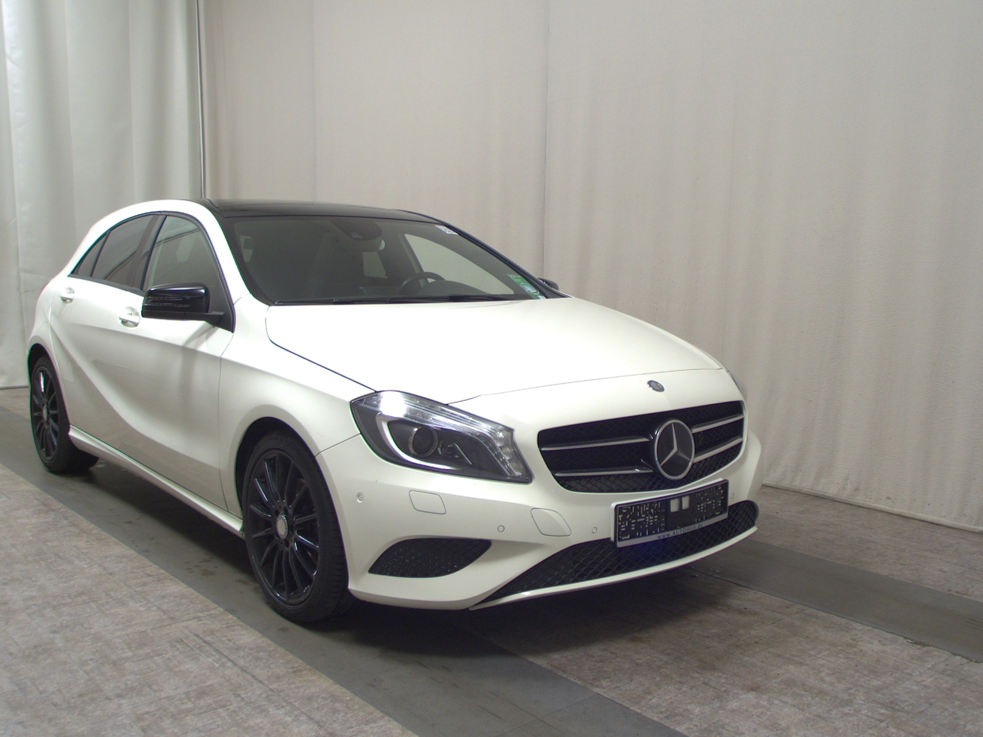 Mercedes-Benz A 220 CDI Urban Xenon Night Navi 3