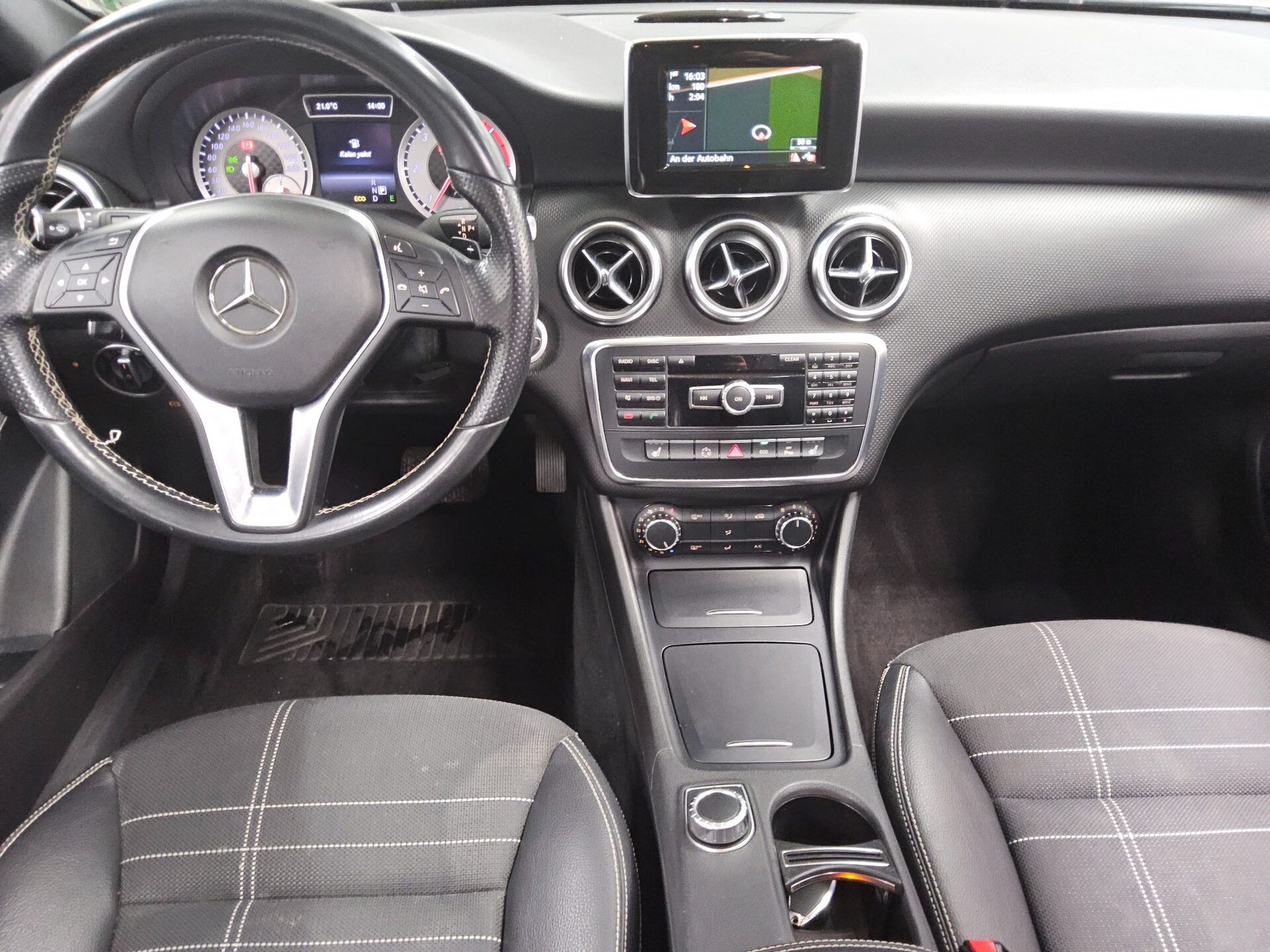 Mercedes-Benz A 220 CDI Urban Xenon Night Navi 5
