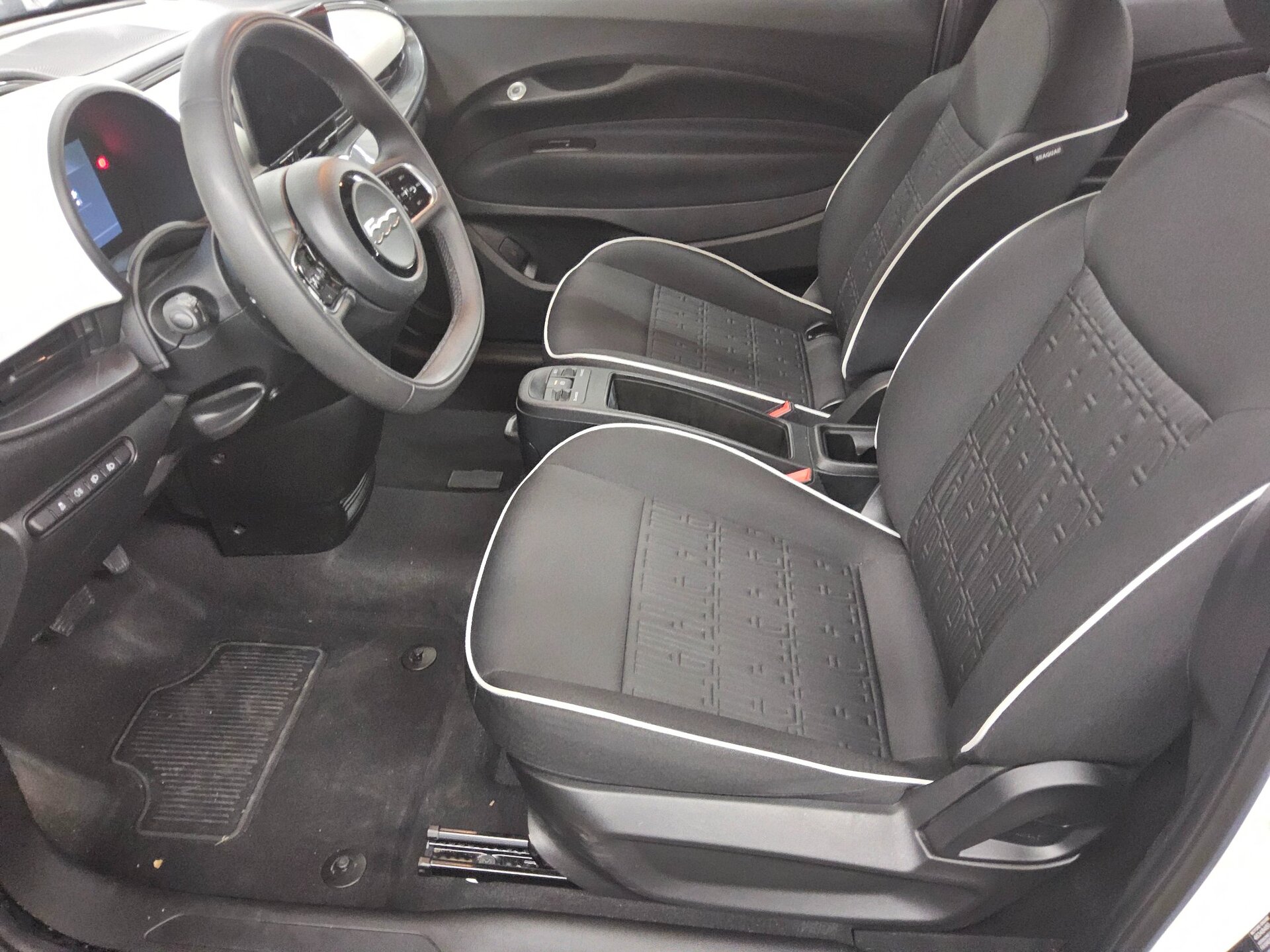 Fiat 500e 9