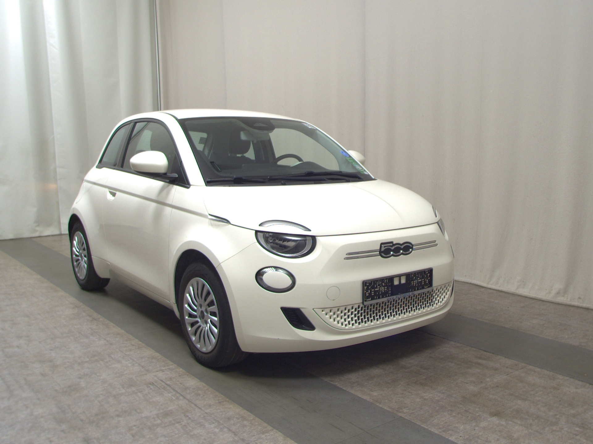 Fiat 500e 3