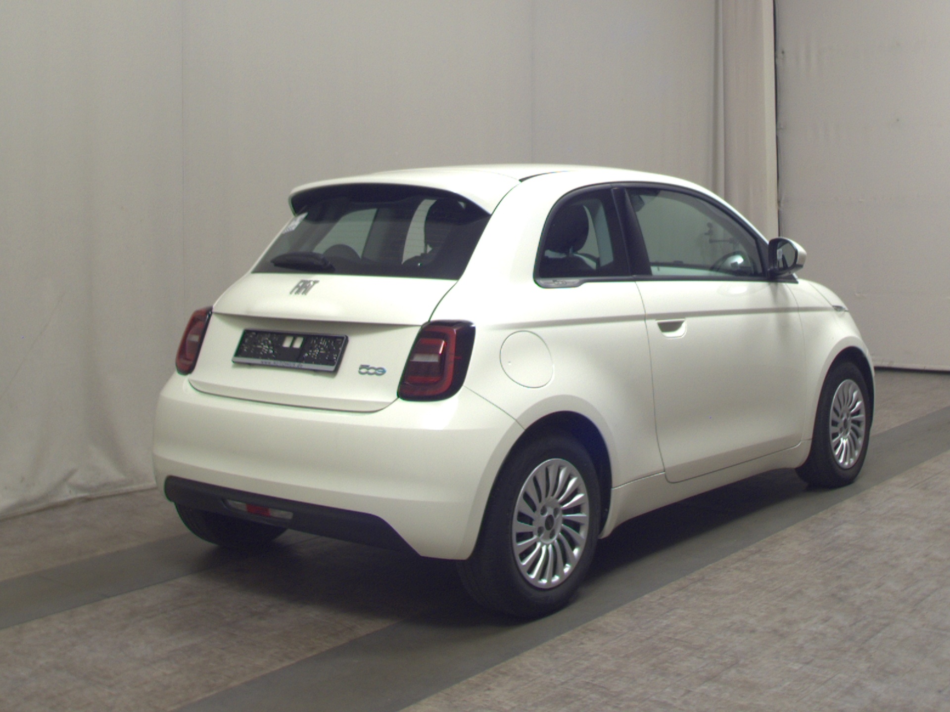 Fiat 500e 4