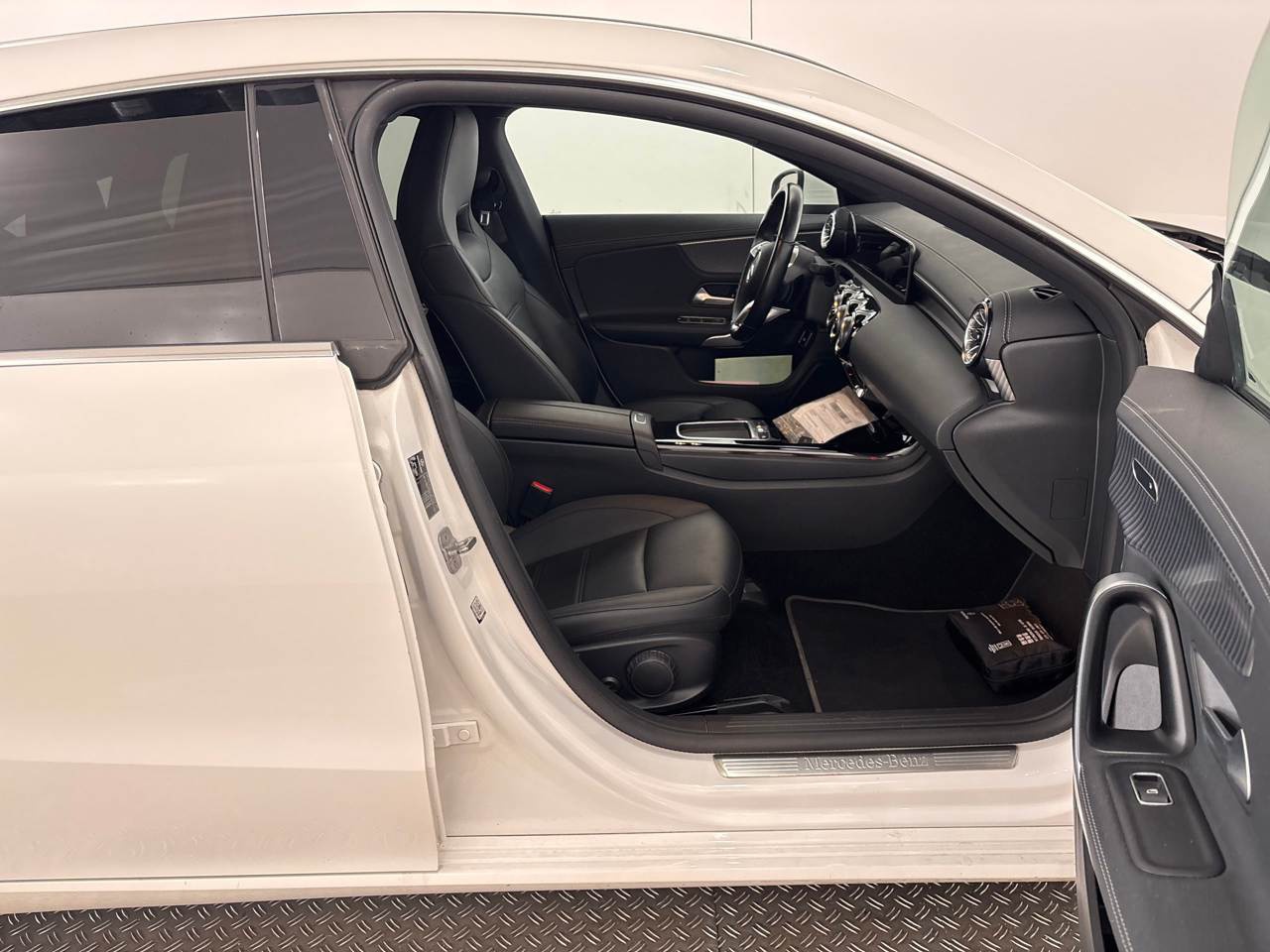 Mercedes-Benz CLA 180 SB d Progressive NAVI KLIMAAUT LED SPORTSITZE SHZ 6