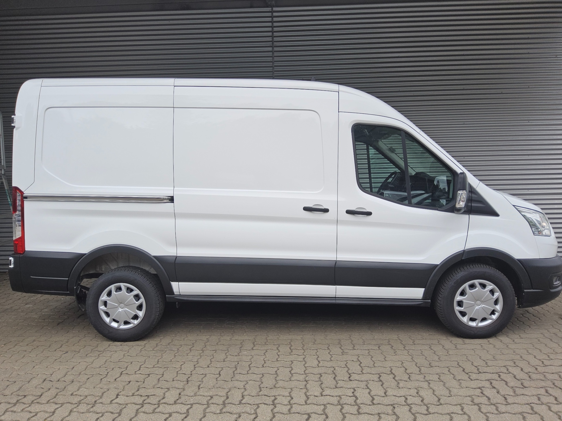 Ford Transit FT 350 2.0 TDCi Trend Shz PDC