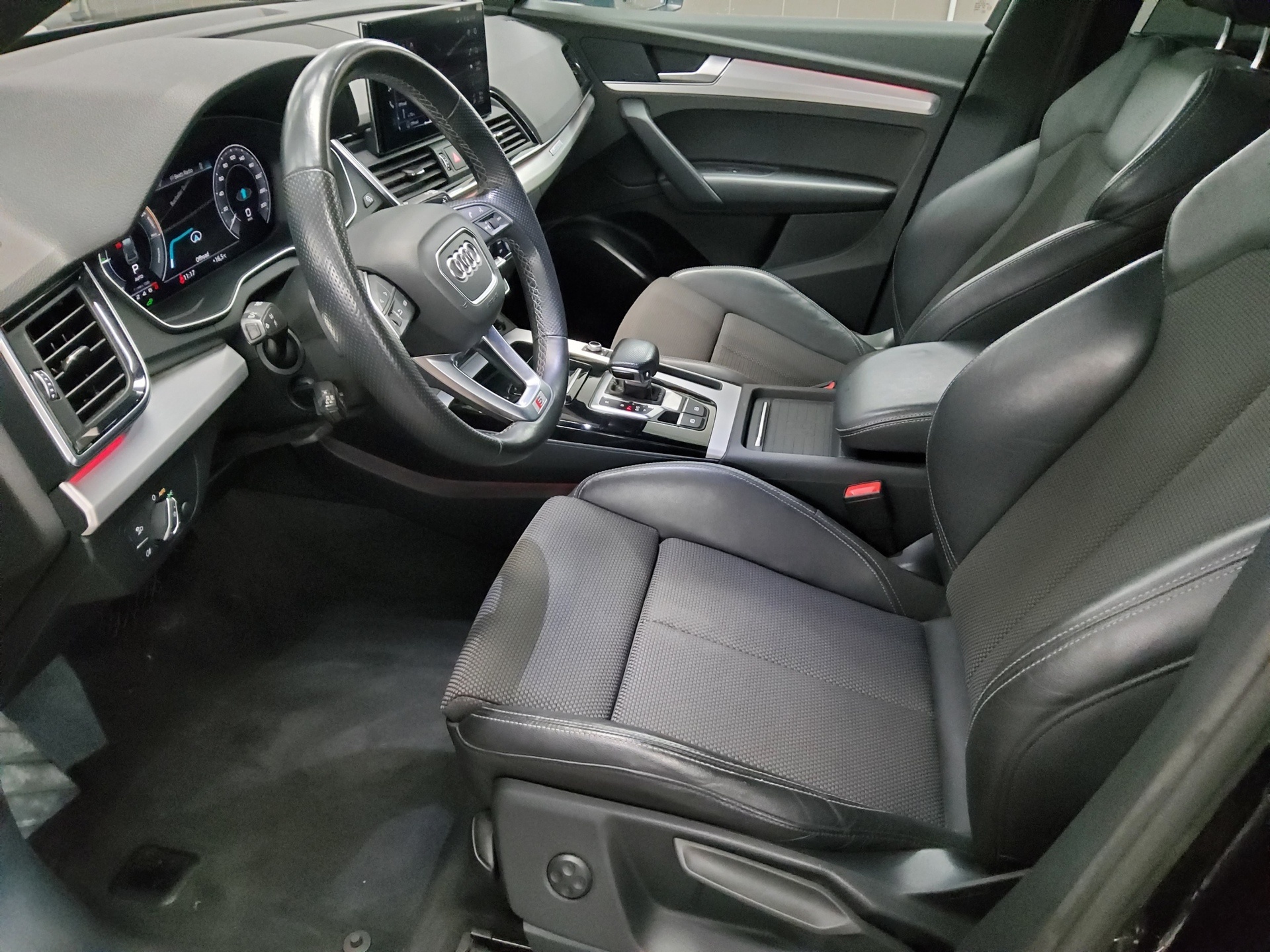 Audi Q5 50 TFSI e Qu. S-Line Navi Matrix vc RfK AHK 9