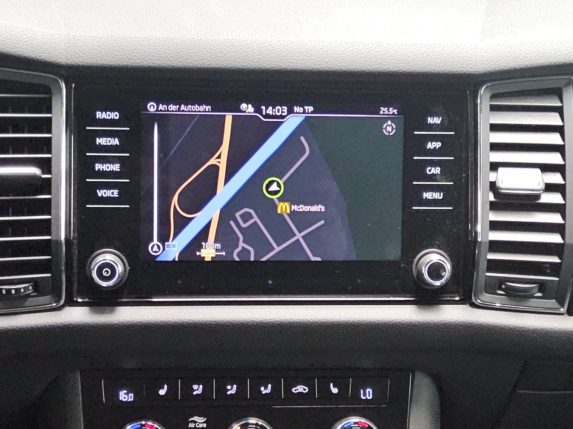 Skoda Kodiaq 2.0 TDI 4x4 Drive Navi LED vc ACC StHzg 7