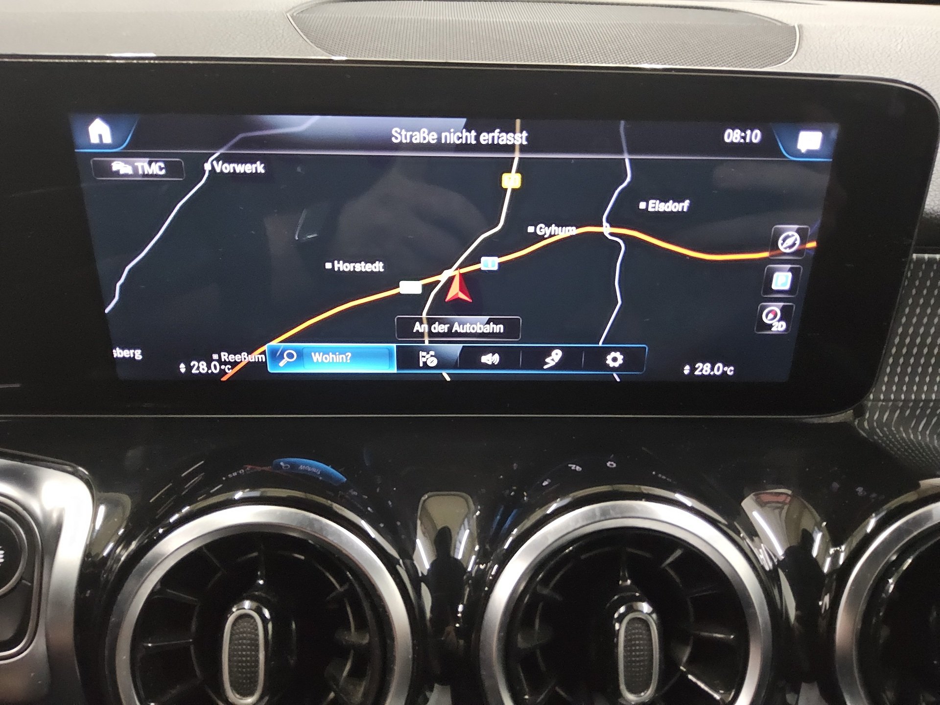 Mercedes-Benz GLB 220 d Progressive T-Leder Navi LED RfK AHK 7