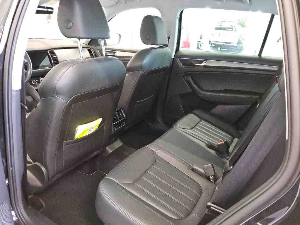 Skoda Kodiaq 2.0 TDI Style NAVI CARPLAY KLIMAAUT RFK ACC 7