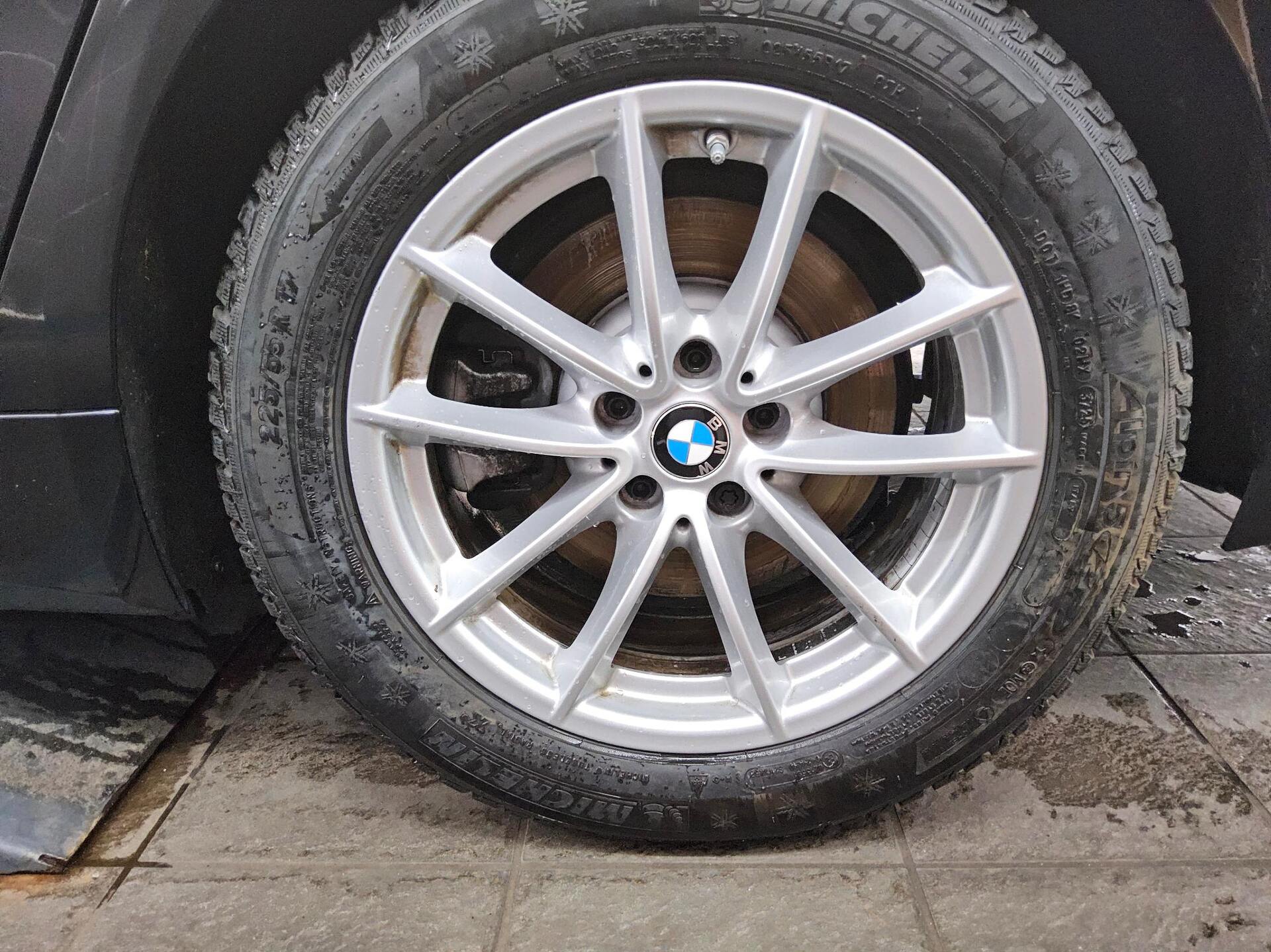 BMW 520dA Touring Navi LED Leder AHK Kamera 11