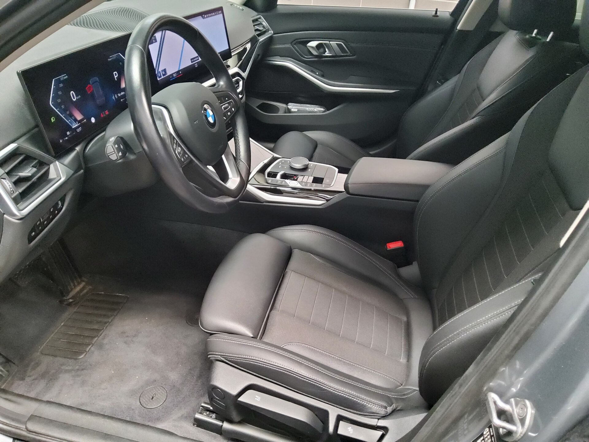 BMW 330iA Touring xDr Navi LED Shz WideT-Leder AHK 6