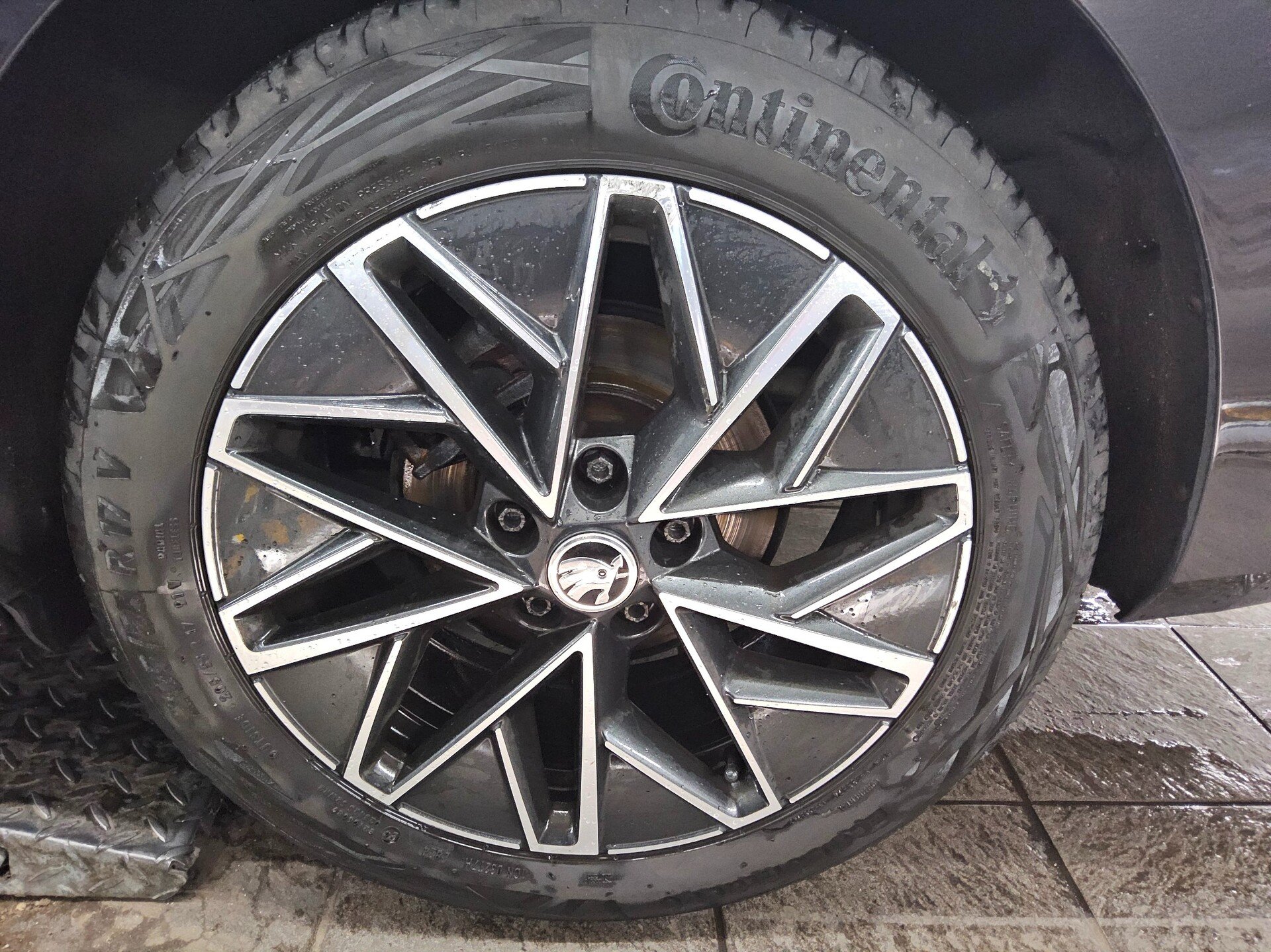 Skoda Octavia Kombi 2.0 TDI Ambition Navi vc RFK LED+ 11
