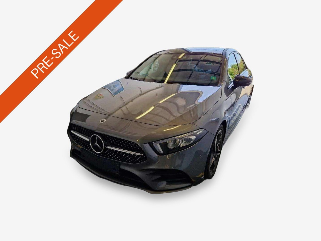 Mercedes-Benz A 200 AMG-Line Pano Sound 2