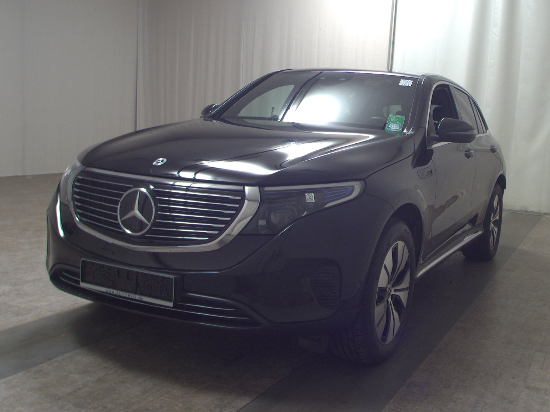 Mercedes-Benz EQC 400 4M T-Leder Navi LED RFK 2