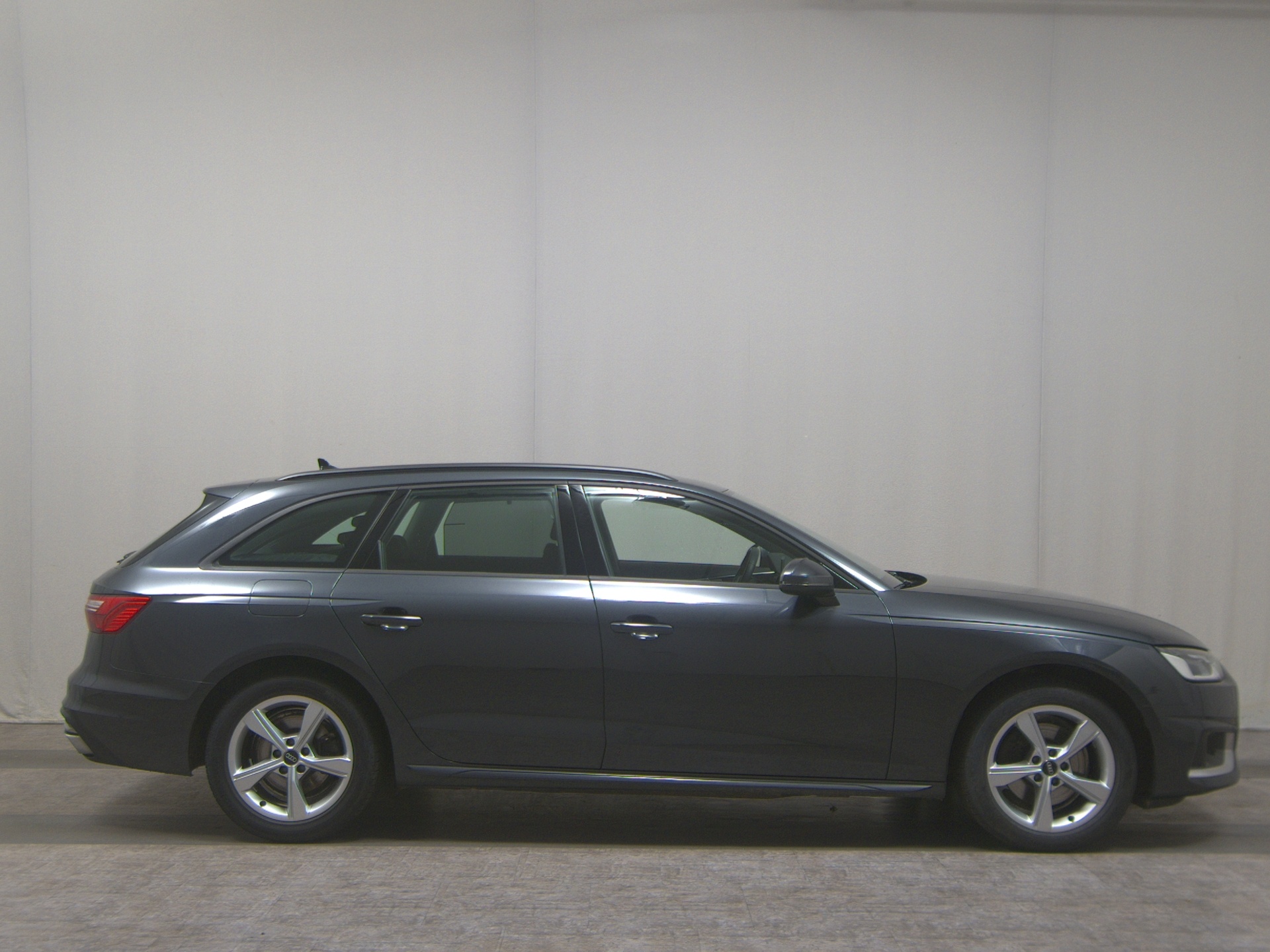 Audi A4 Avant 35 TDI advanced Navi LED Shz Leder