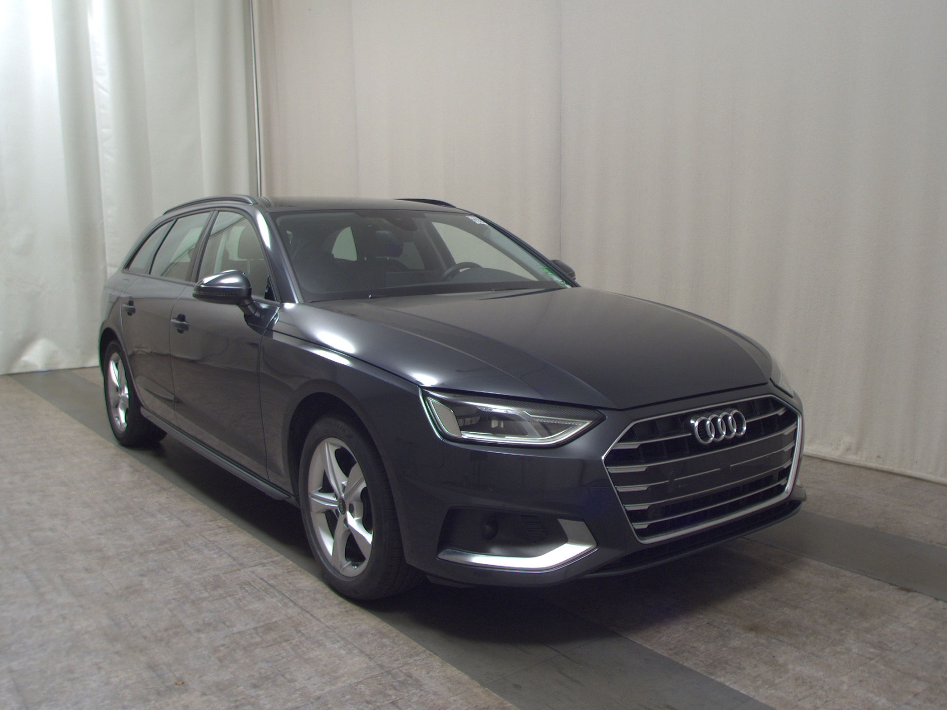 Audi A4 Avant 35 TDI advanced Navi LED Shz Leder 3