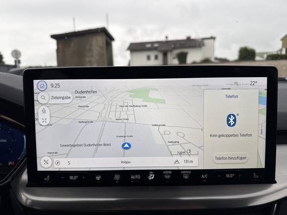 Ford Focus Turnier 1.5 EB Titanium X Navi LED Shz DC RFK 8