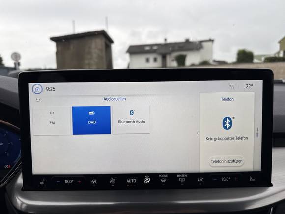 Ford Focus Turnier 1.5 EB Titanium X Navi LED Shz DC RFK 10