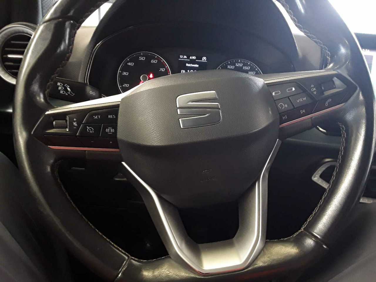 Seat Arona 1.0 TSI Xperience BEATS Navi LED RFK SHZ 10