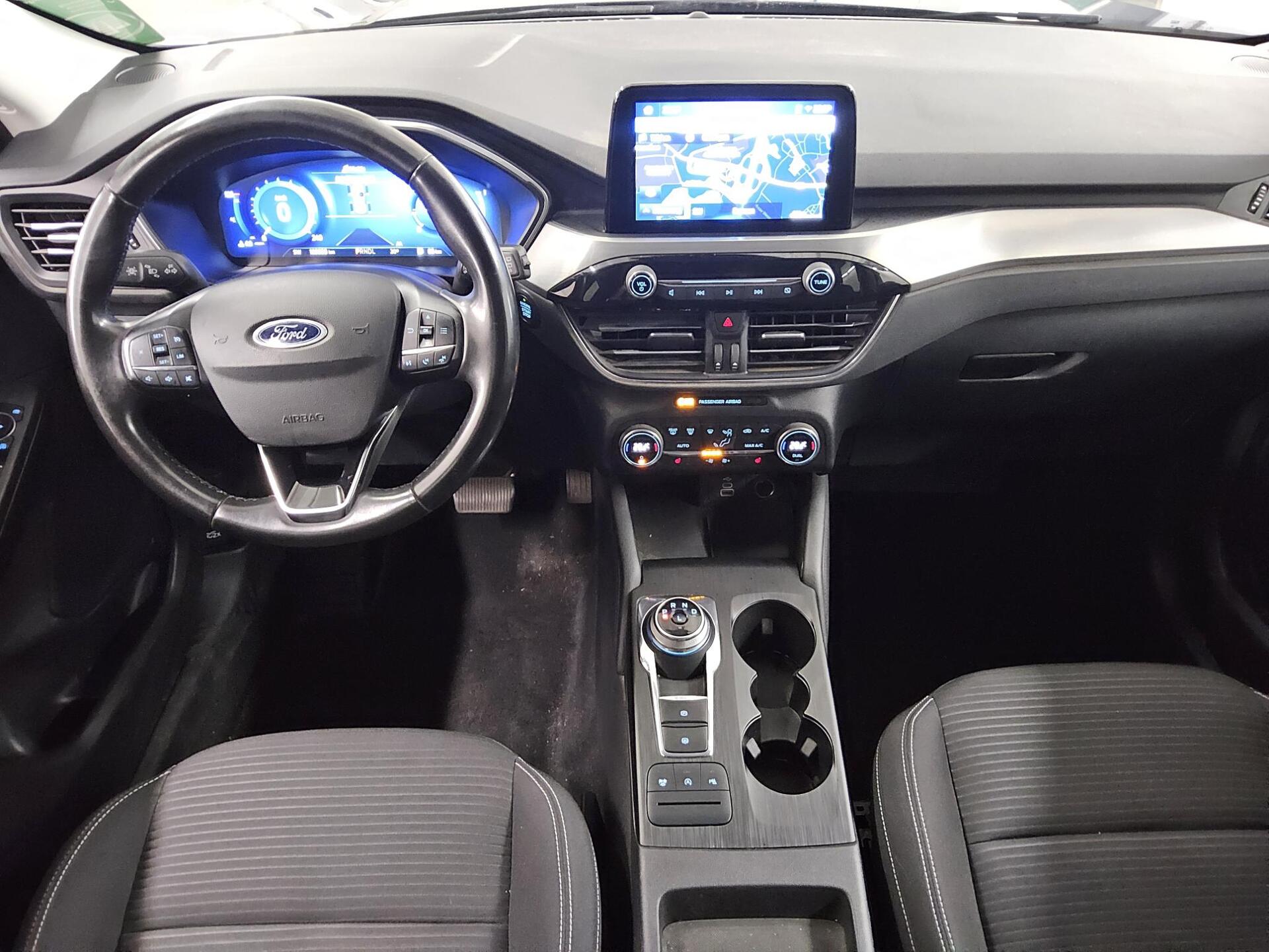 Ford Kuga 2.0 EB Titanium Navi DigiTacho AHK RFK LED 5