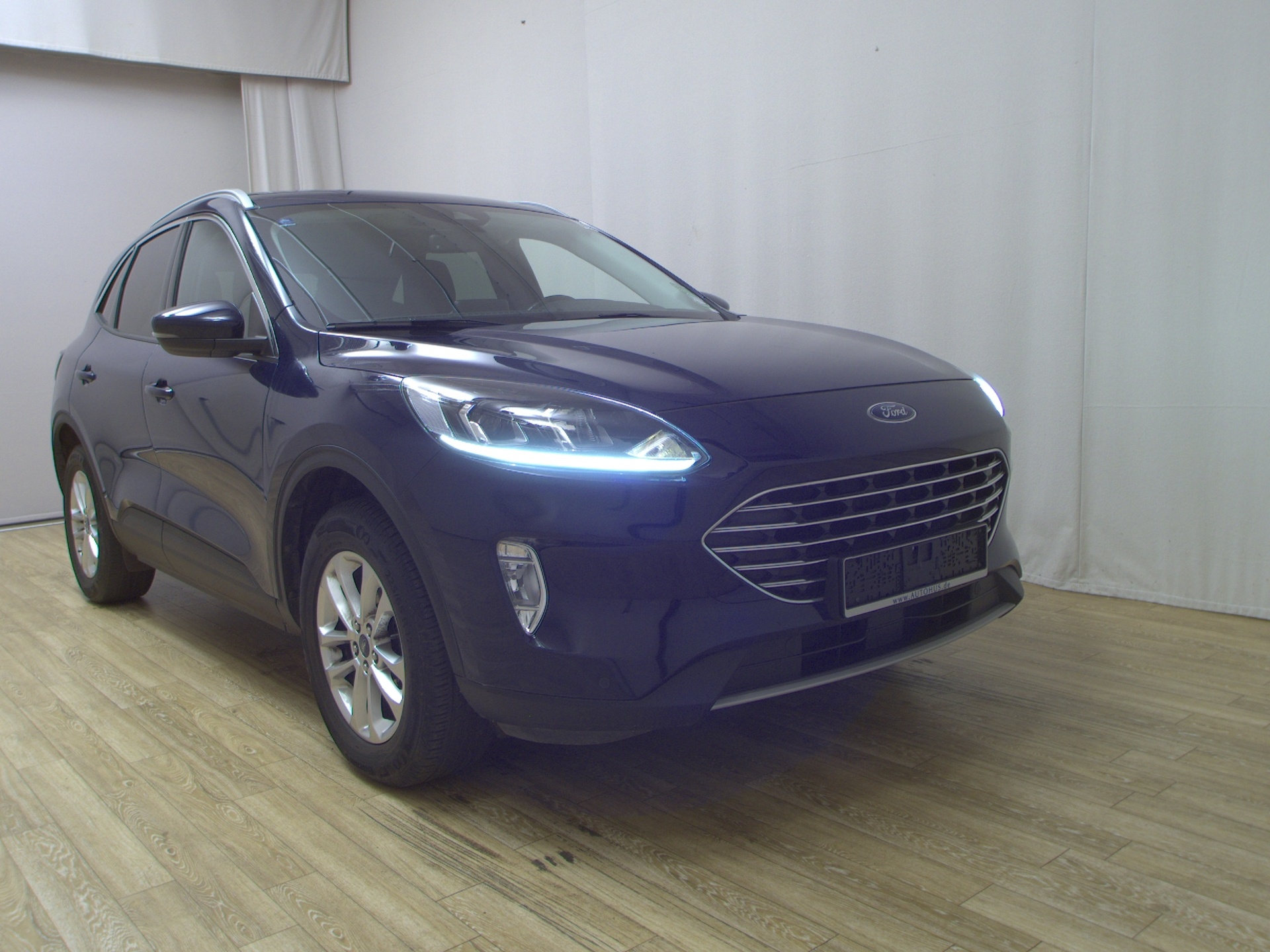 Ford Kuga 2.0 EB Titanium Navi DigiTacho AHK RFK LED 3