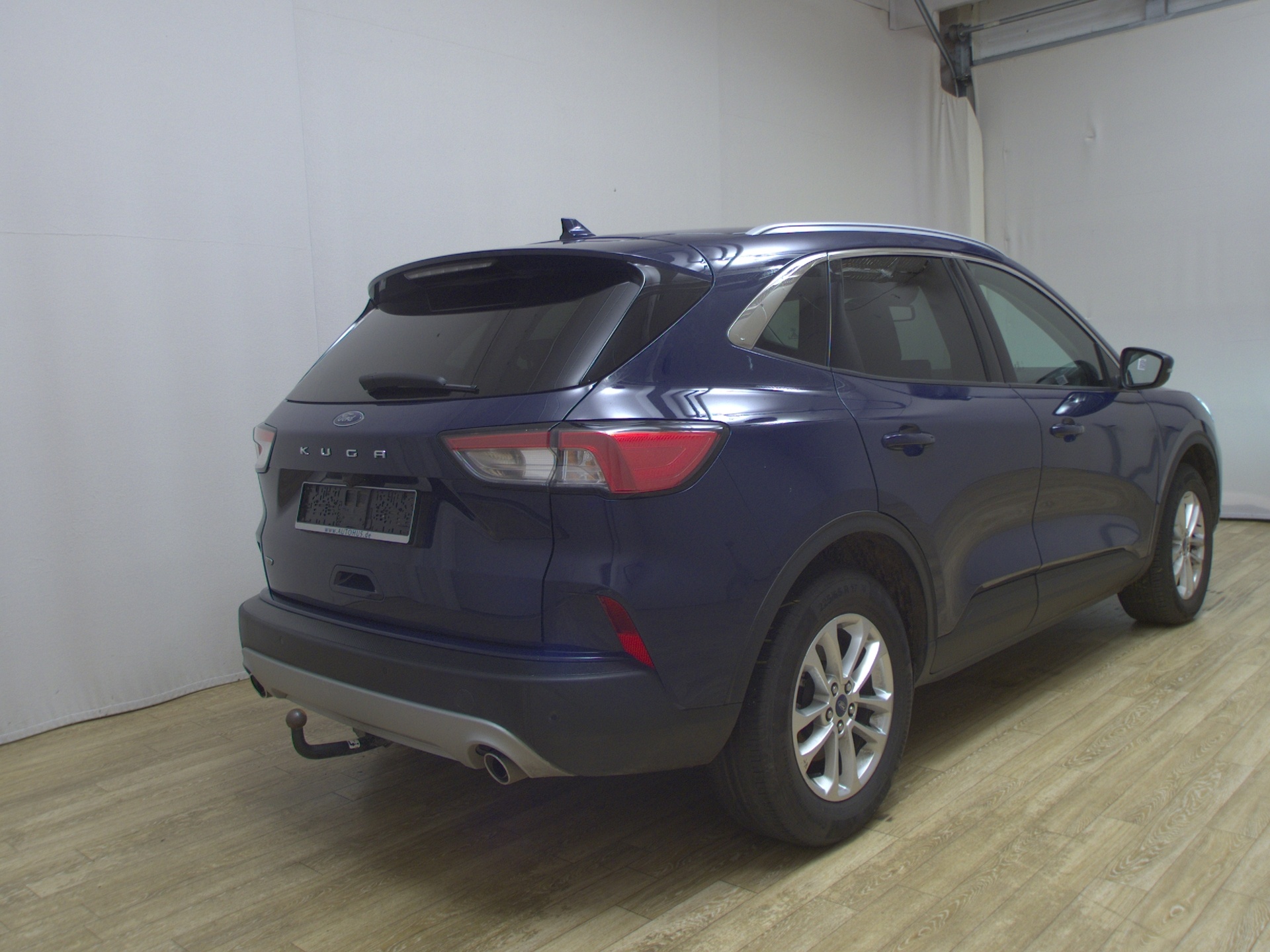 Ford Kuga 2.0 EB Titanium Navi DigiTacho AHK RFK LED 4