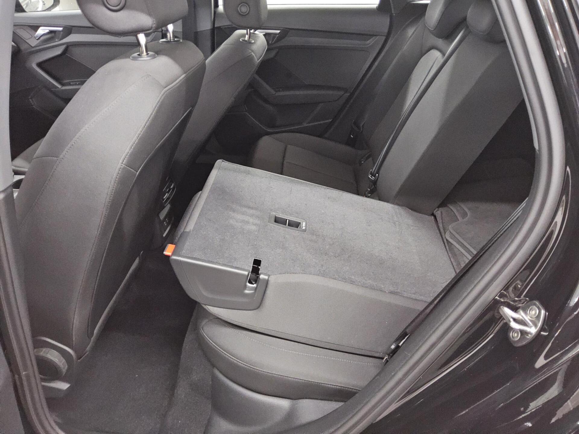 Audi A3 Sportback 30 TDI S-Line Navi LED Virtual Sound PDC 13