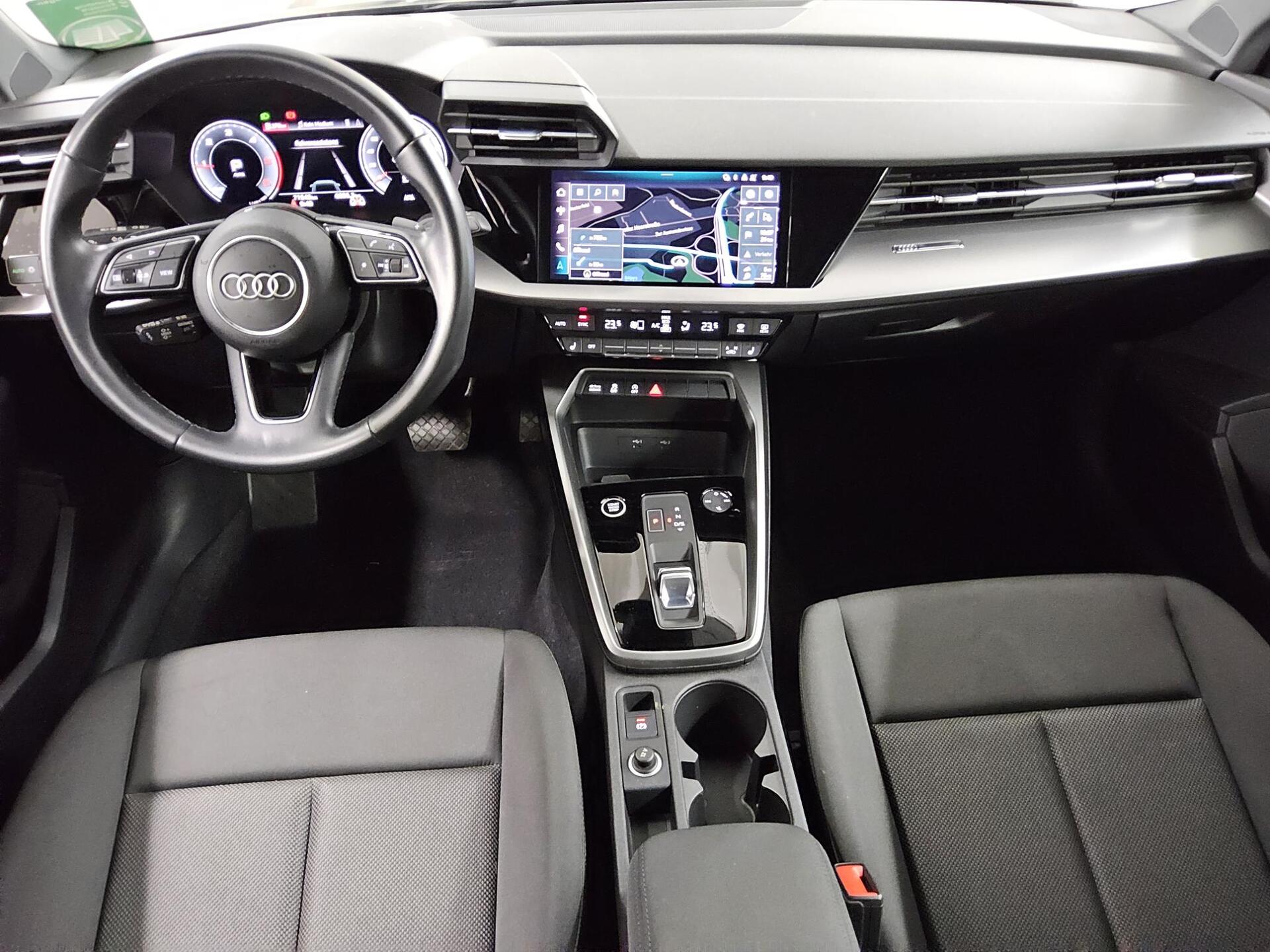 Audi A3 Sportback 30 TDI S-Line Navi LED Virtual Sound PDC 5