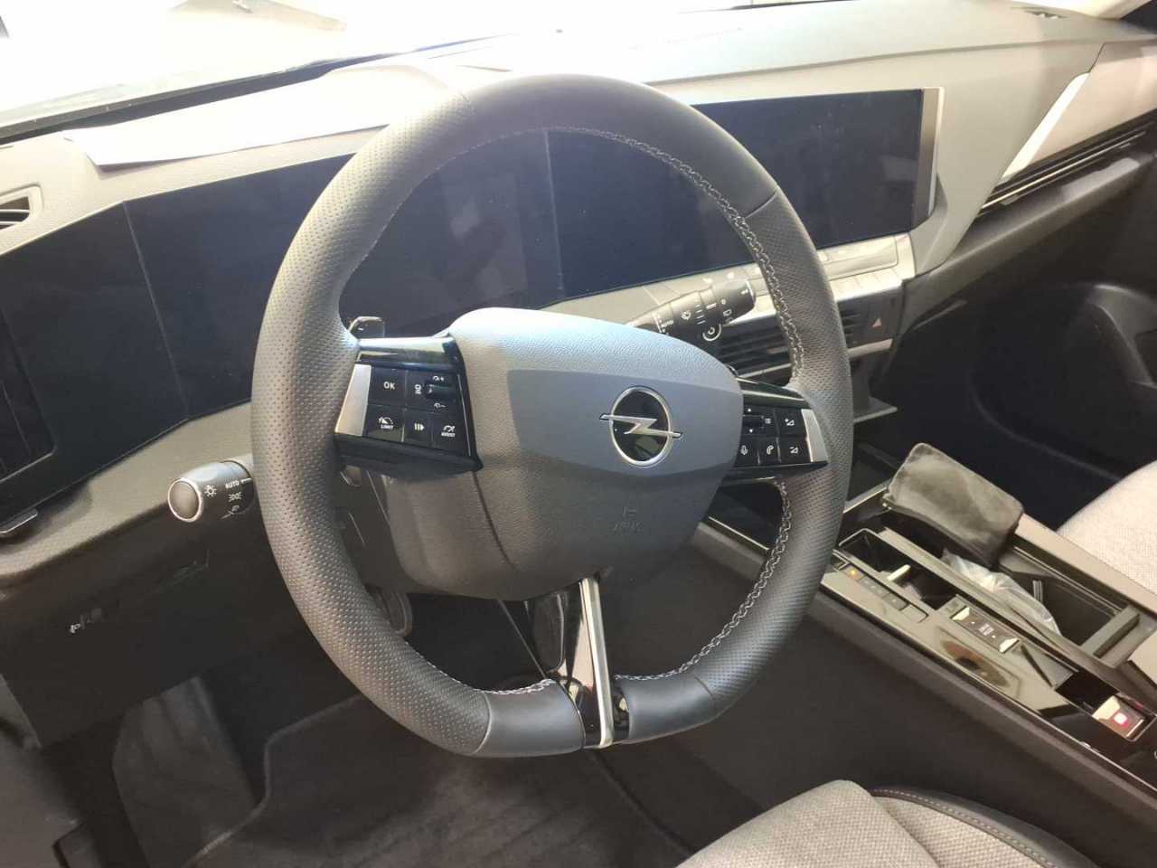 Opel Astra 1.5 D Elegance Navi LED T-Leder RFK SHZ 6