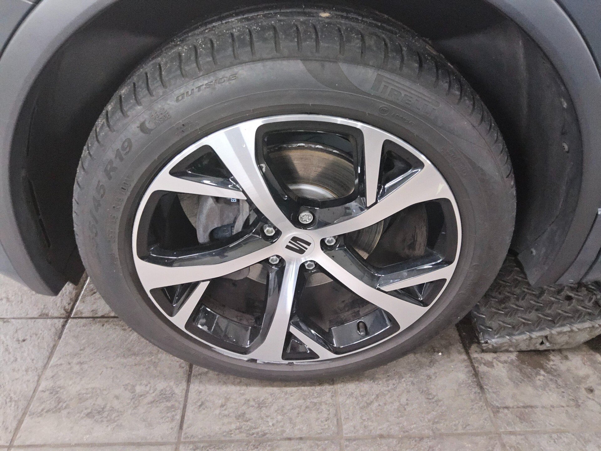 Seat Tarraco 2.0 TDI FR-Line 7-Sitze Leder Nav vc LED 11