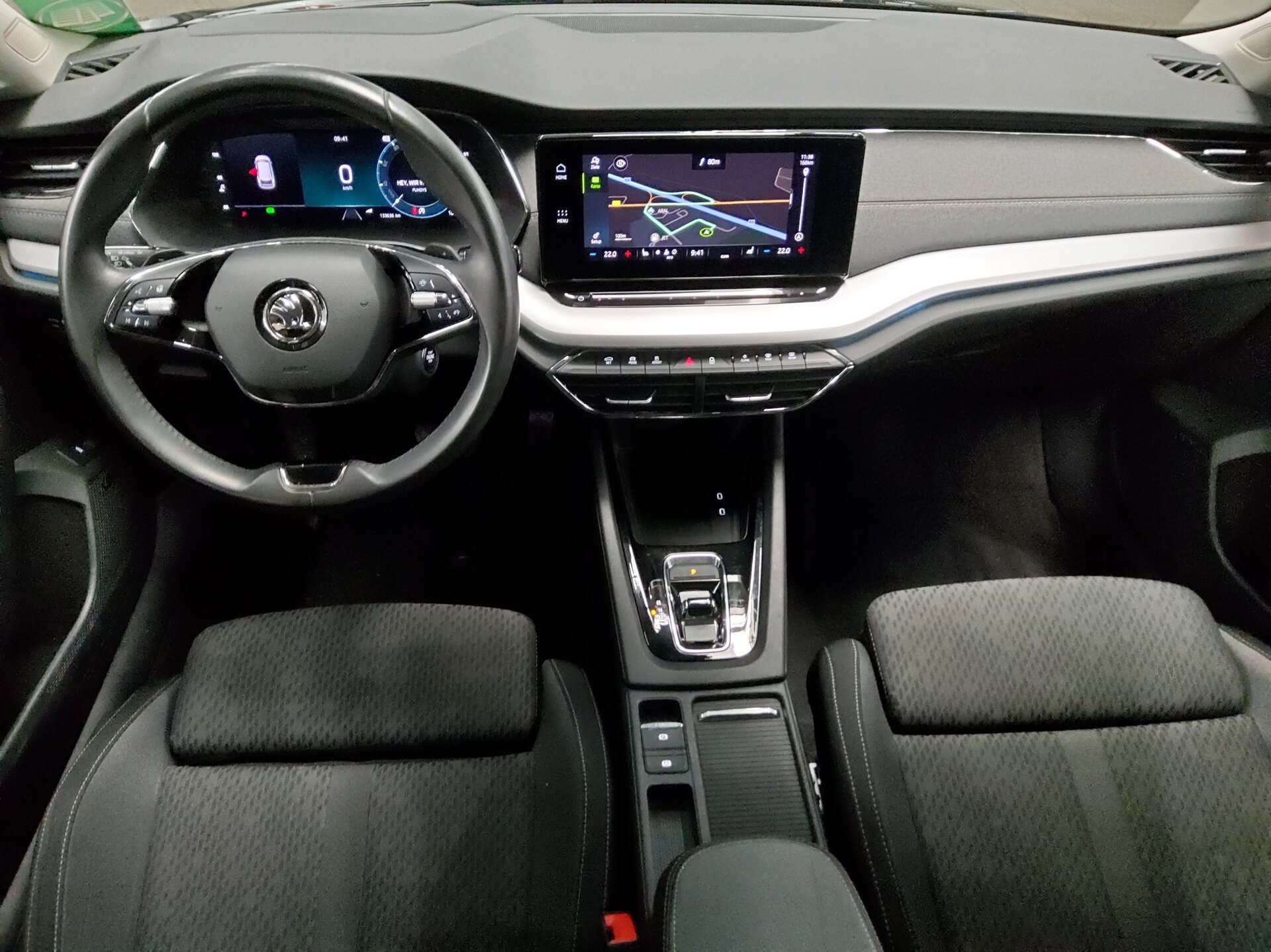 Skoda Octavia Kombi 2.0 TDI Style Navi LED Virtual HuD Canton 5