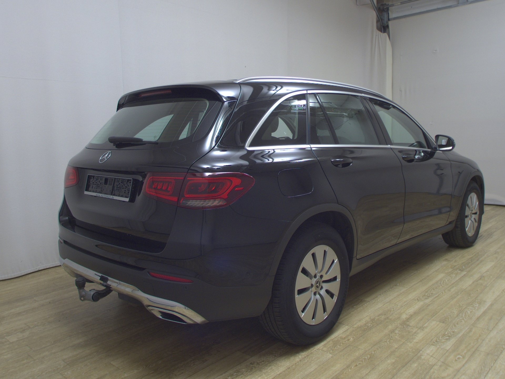 Mercedes-Benz GLC 220 d 4M Command LED Leder AHK 4