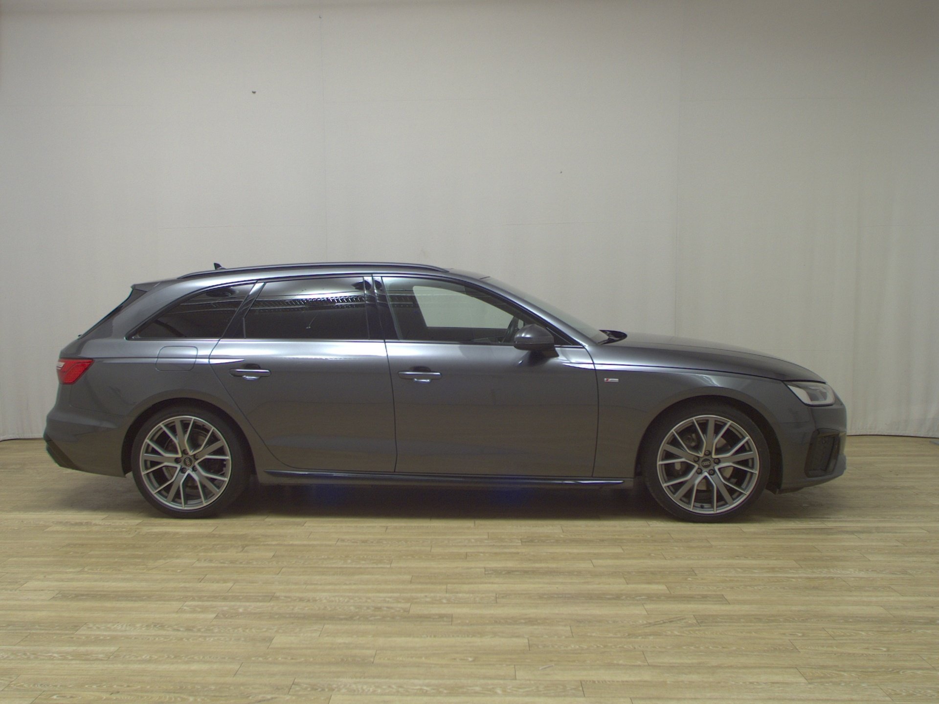 Audi A4 Avant 40 TDI Qu. S-Line Navi+ LED Panorama