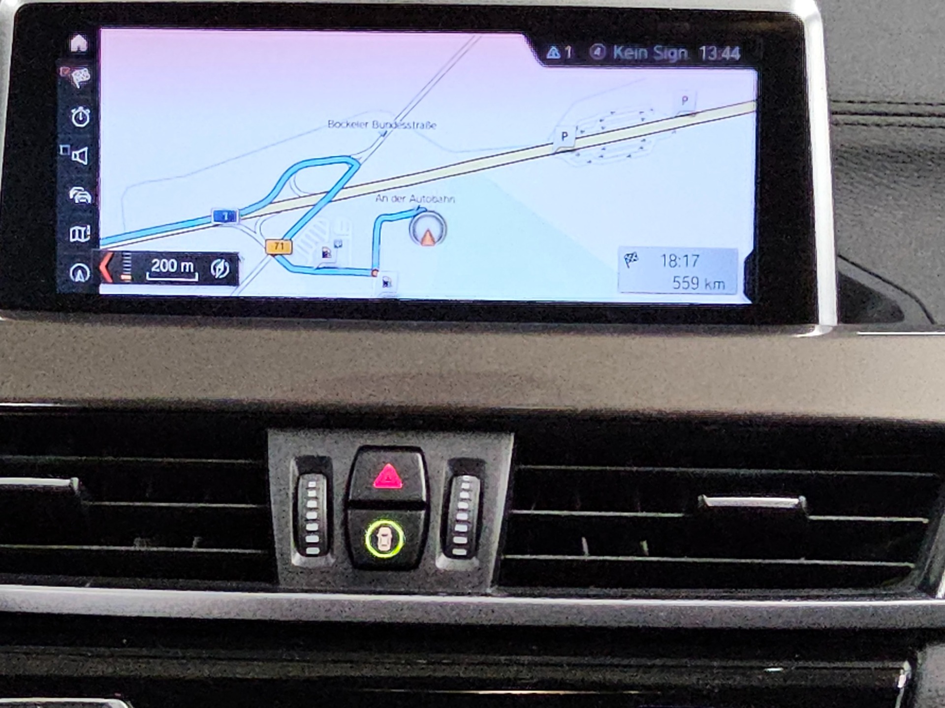 BMW X1 xDrive18d X-Line T-Leder Navi LED PDC SHZ 4