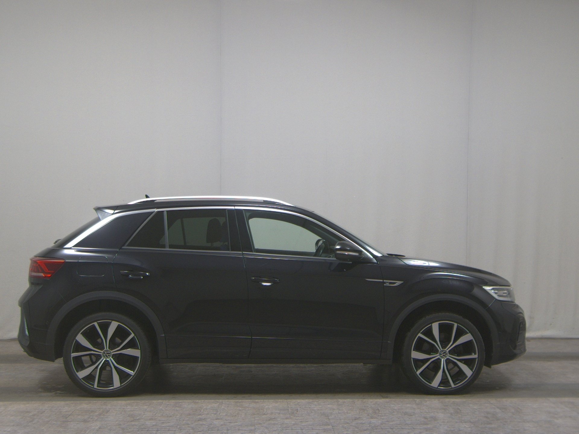 Volkswagen T-Roc 2.0 TSI 4M R-Line Navi Matrix ACC RfK AHK