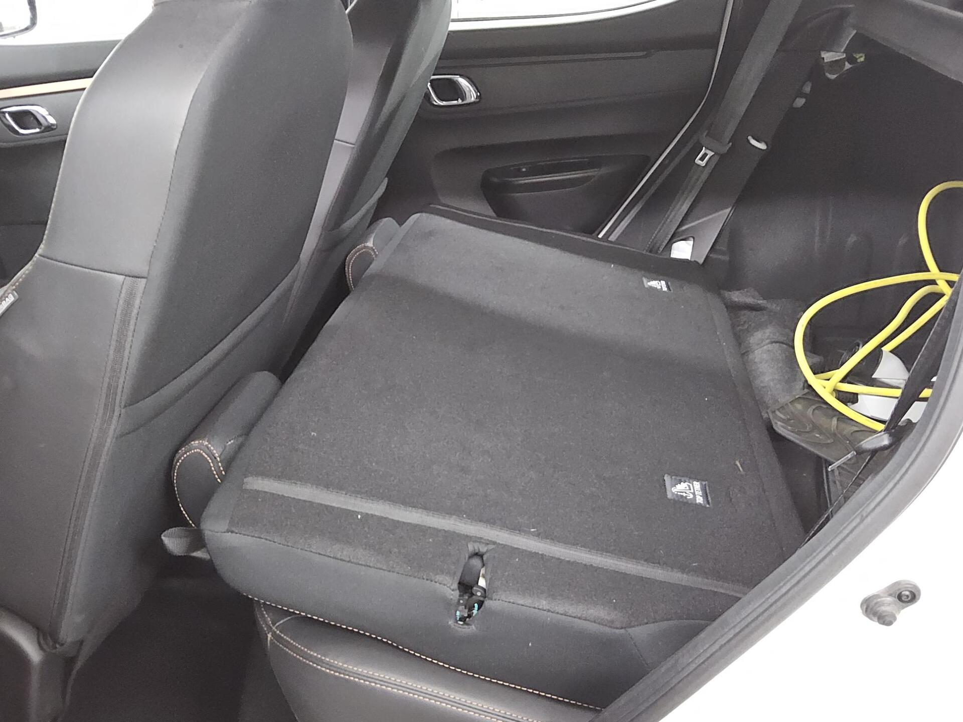 Dacia Spring Electric T-Leder 12