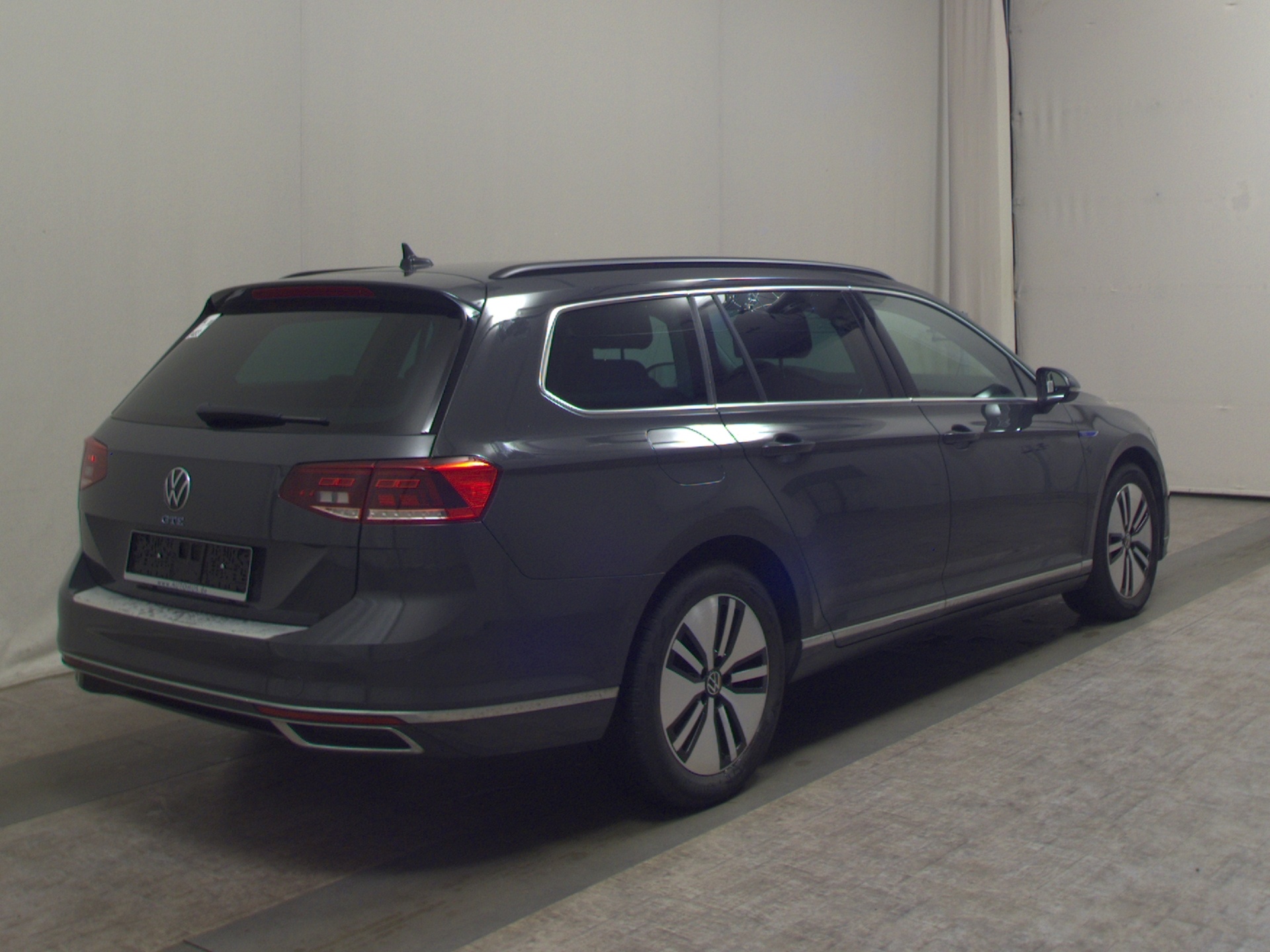 Volkswagen Passat Variant GTE 1.4 TSI Navi LED AHK RFK ACC 4
