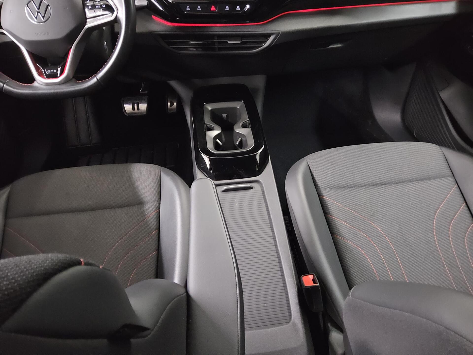 Volkswagen ID.4 T-Leder Navi IQ.Light 6