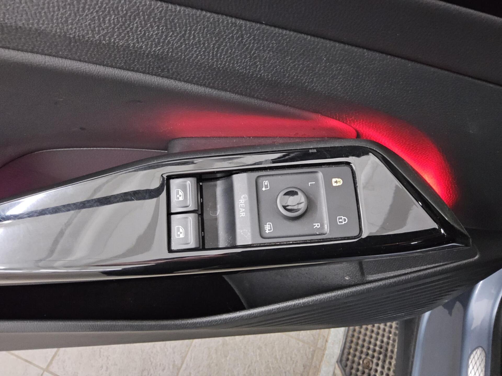 Volkswagen ID.4 T-Leder Navi IQ.Light 10