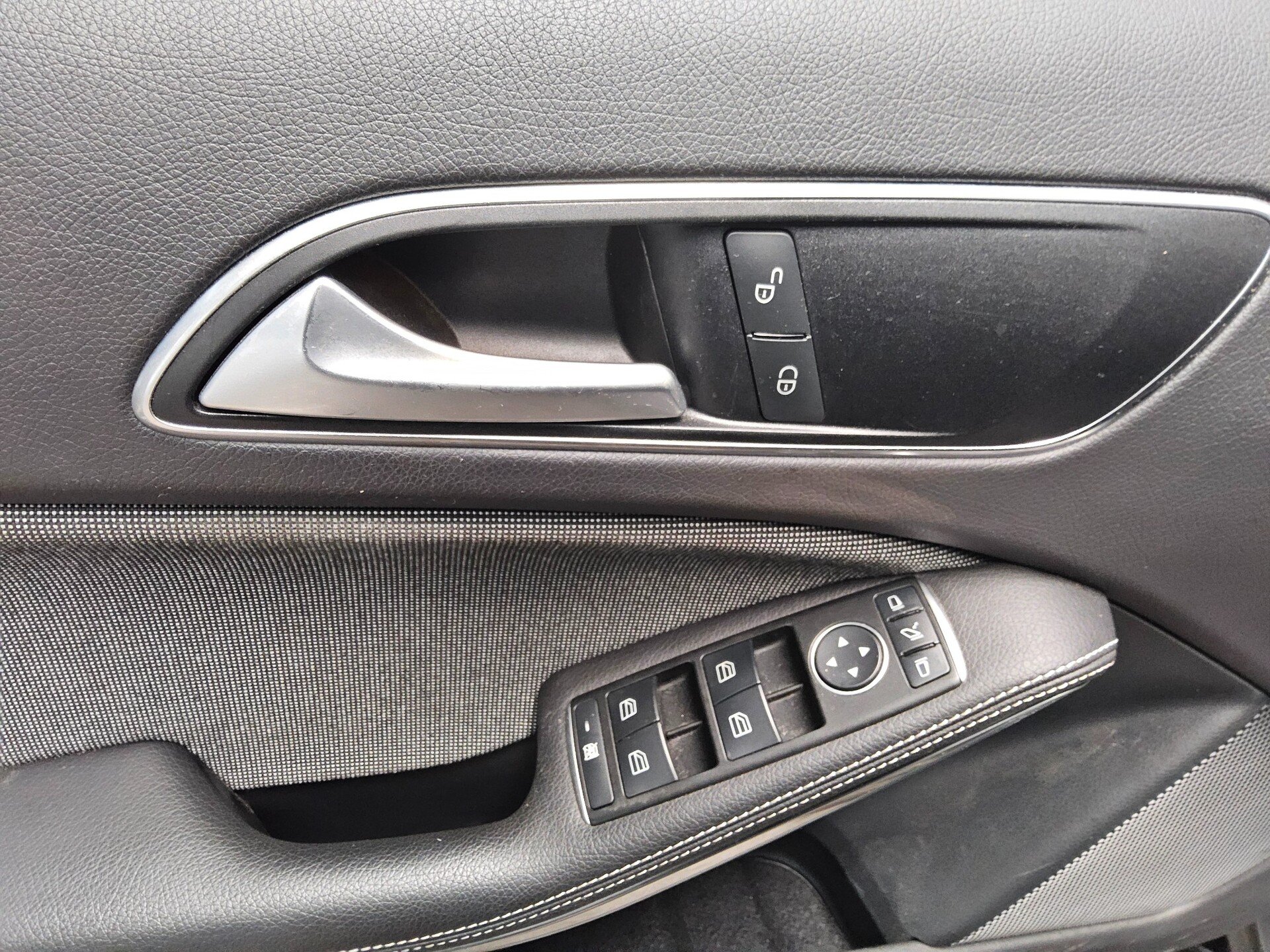 Mercedes-Benz A 180 Style T-Leder Navi PDC Shz 9