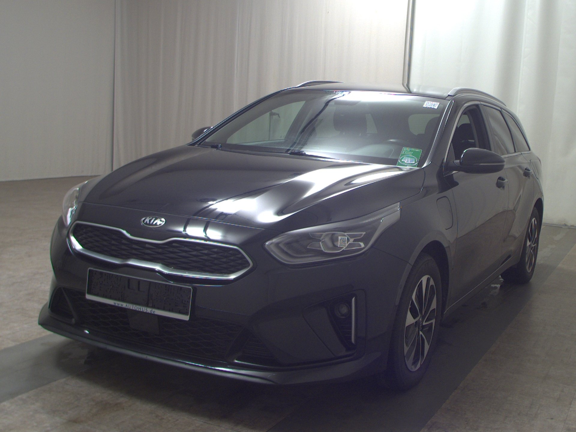 Kia cee'd Sportswagon 1.6 T-GDI PHEV Vision Navi 2