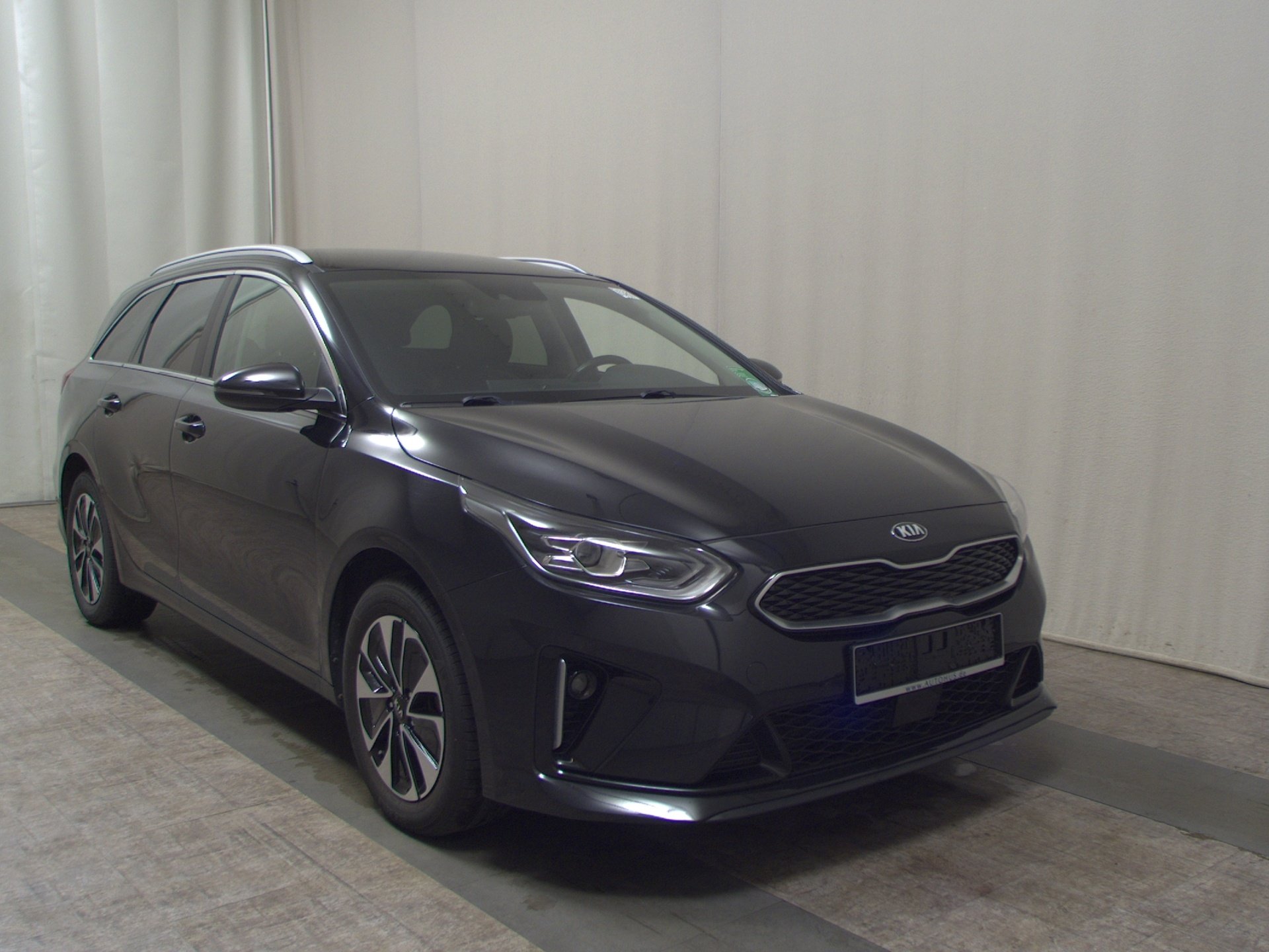 Kia cee'd Sportswagon 1.6 T-GDI PHEV Vision Navi 3