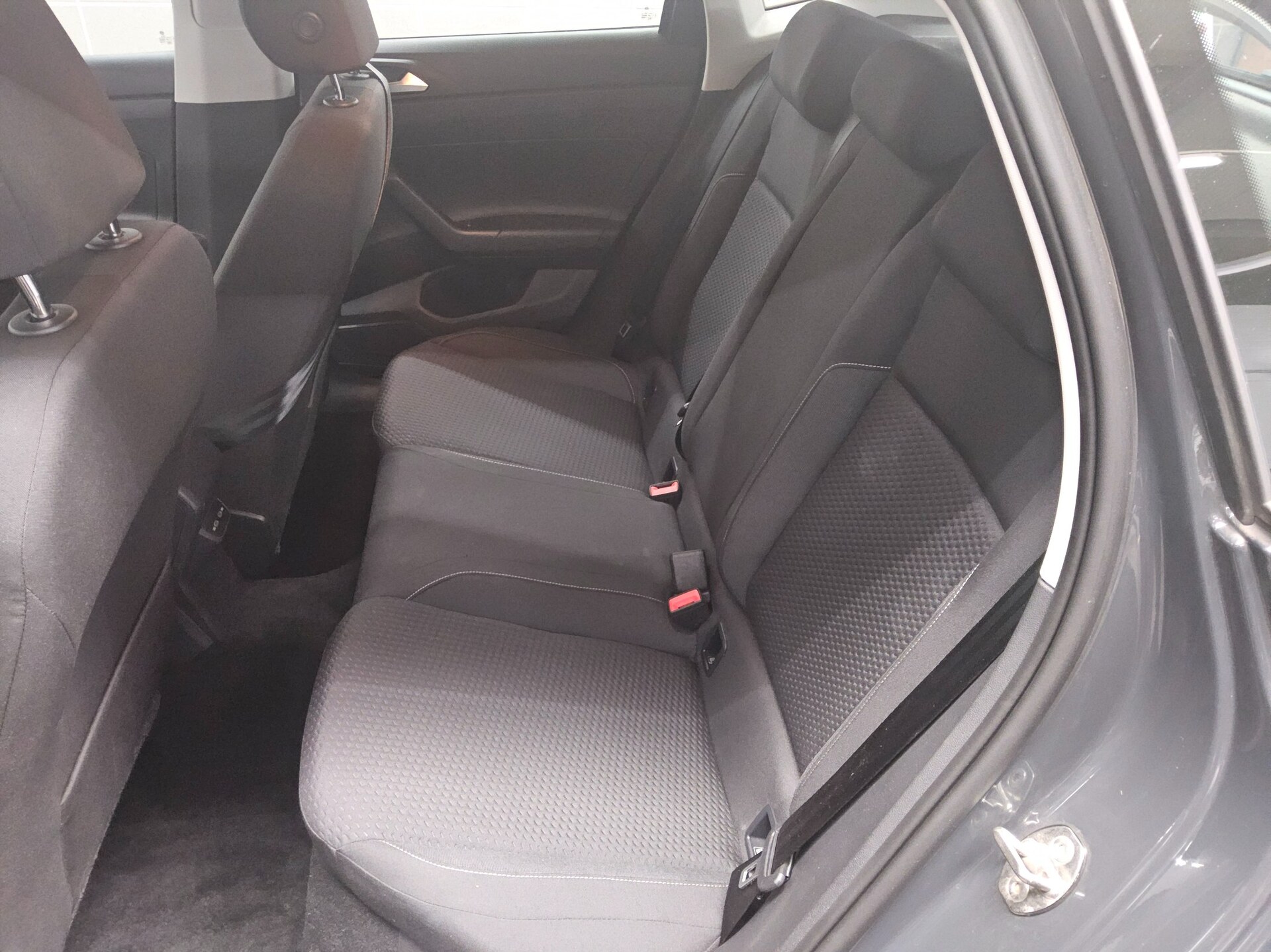 Volkswagen Polo 1.0 TSI Comf. Navi PDC ACC Alu 13
