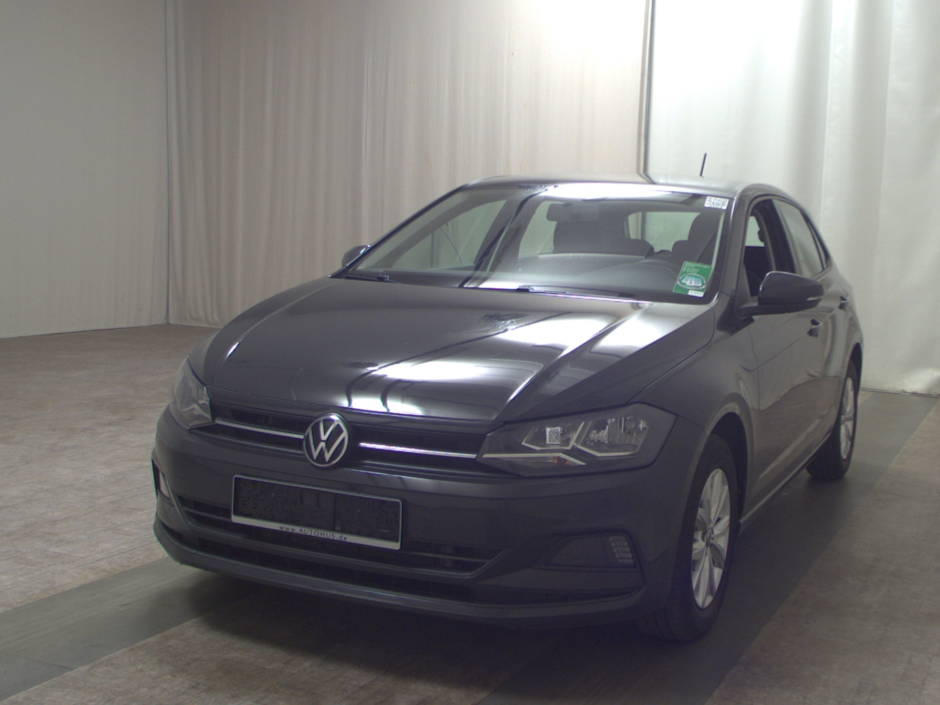 Volkswagen Polo 1.0 TSI Comf. Navi PDC ACC Alu 2