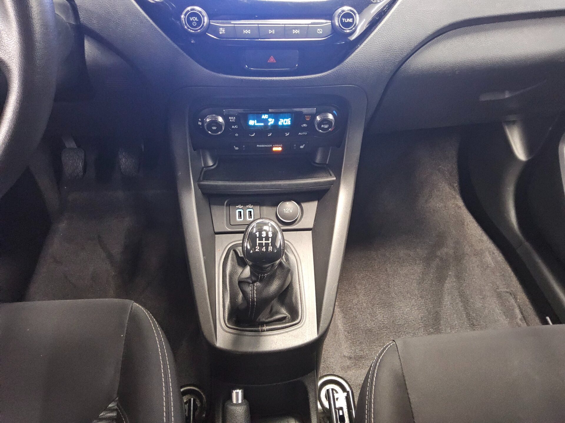 Ford Ka+ 1.2 Cool&Connect PDC Tempomat SHZ 6