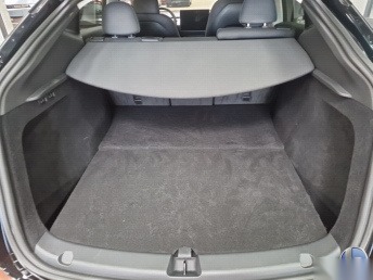 Tesla Model Y NAVI SHZ RFK LED KEYLESS 11