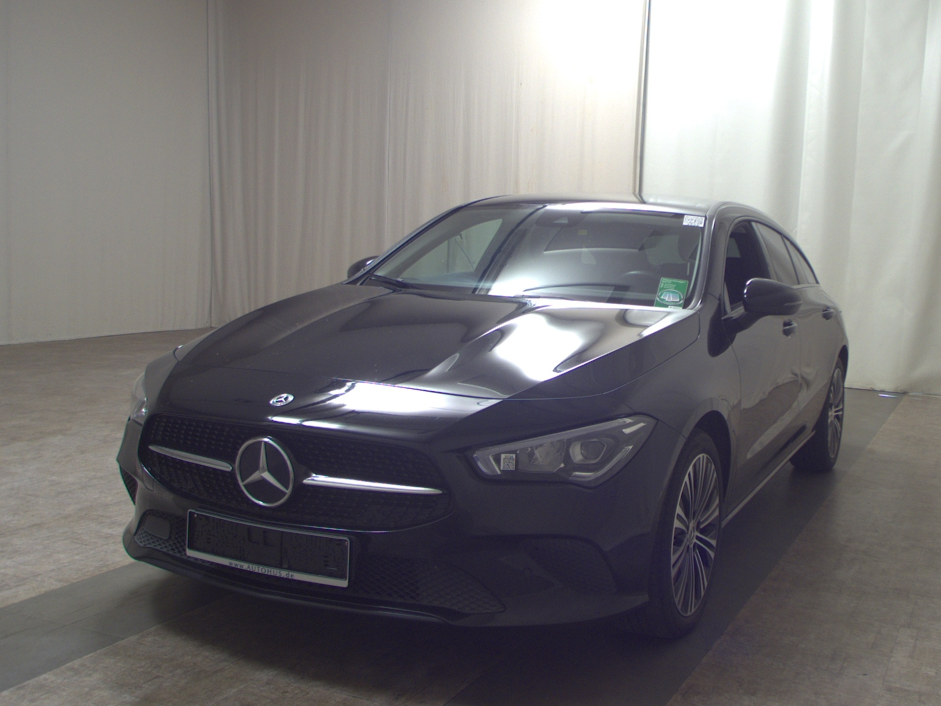 Mercedes-Benz CLA 220 SB d Progressive Leder Navi LED 2