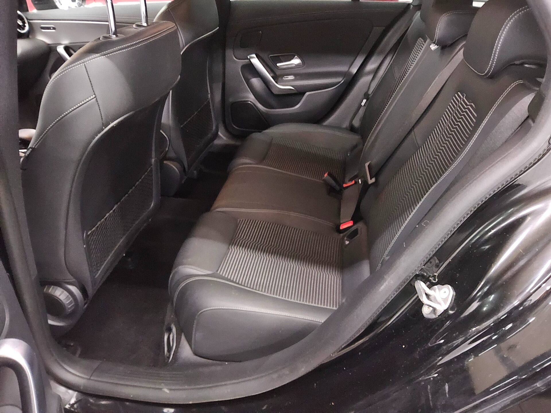 Mercedes-Benz CLA 220 SB d Progressive Leder Navi LED 13